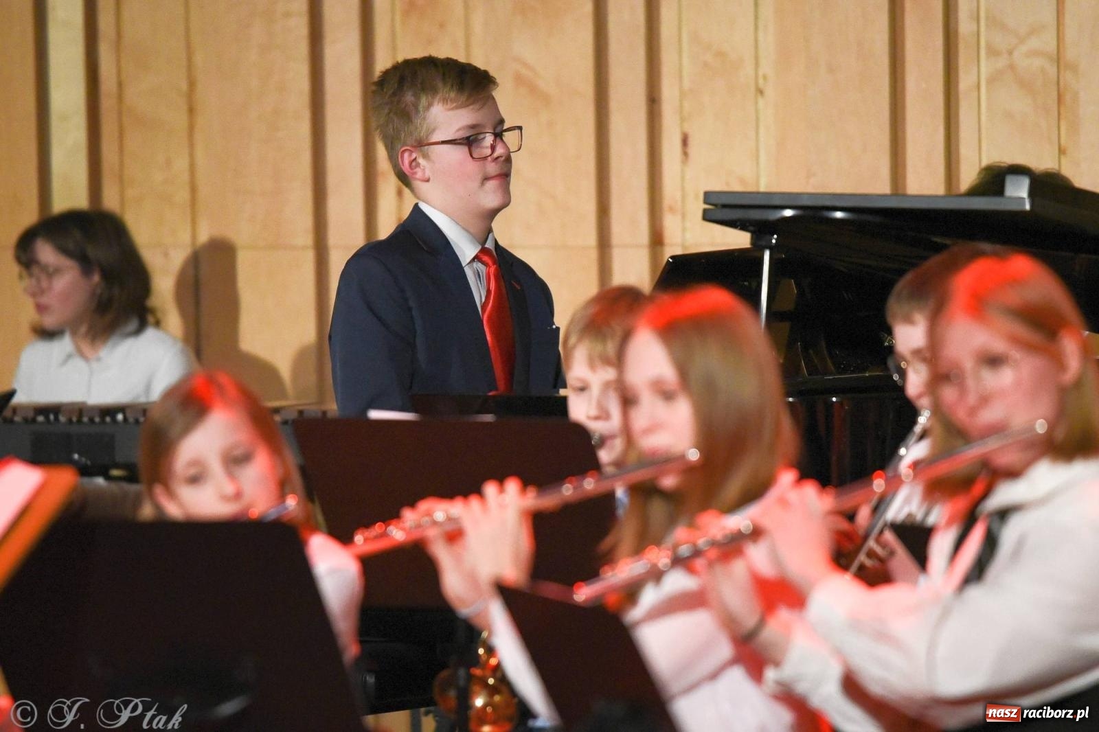 Zdjęcie w galerii na portalu naszraciborz.pl: Wiosenne brzmienie w szkole muzycznej [FOTO i WIDEO] wiadomości z regionu