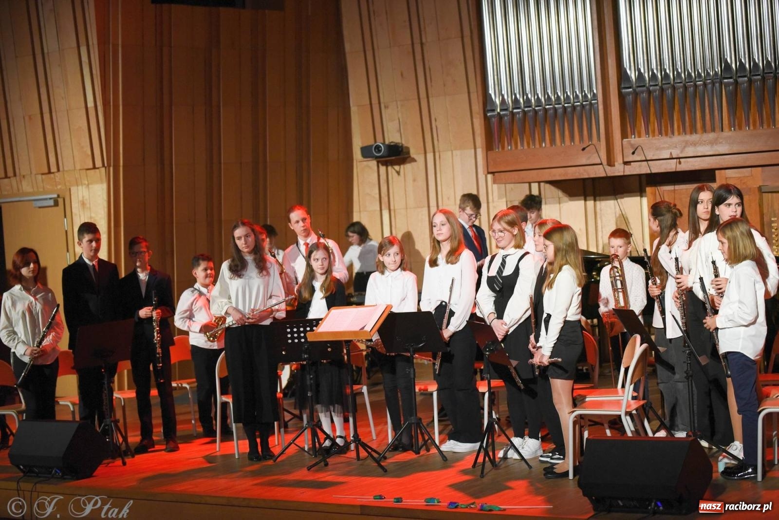 Zdjęcie w galerii na portalu naszraciborz.pl: Wiosenne brzmienie w szkole muzycznej [FOTO i WIDEO] wiadomości z regionu