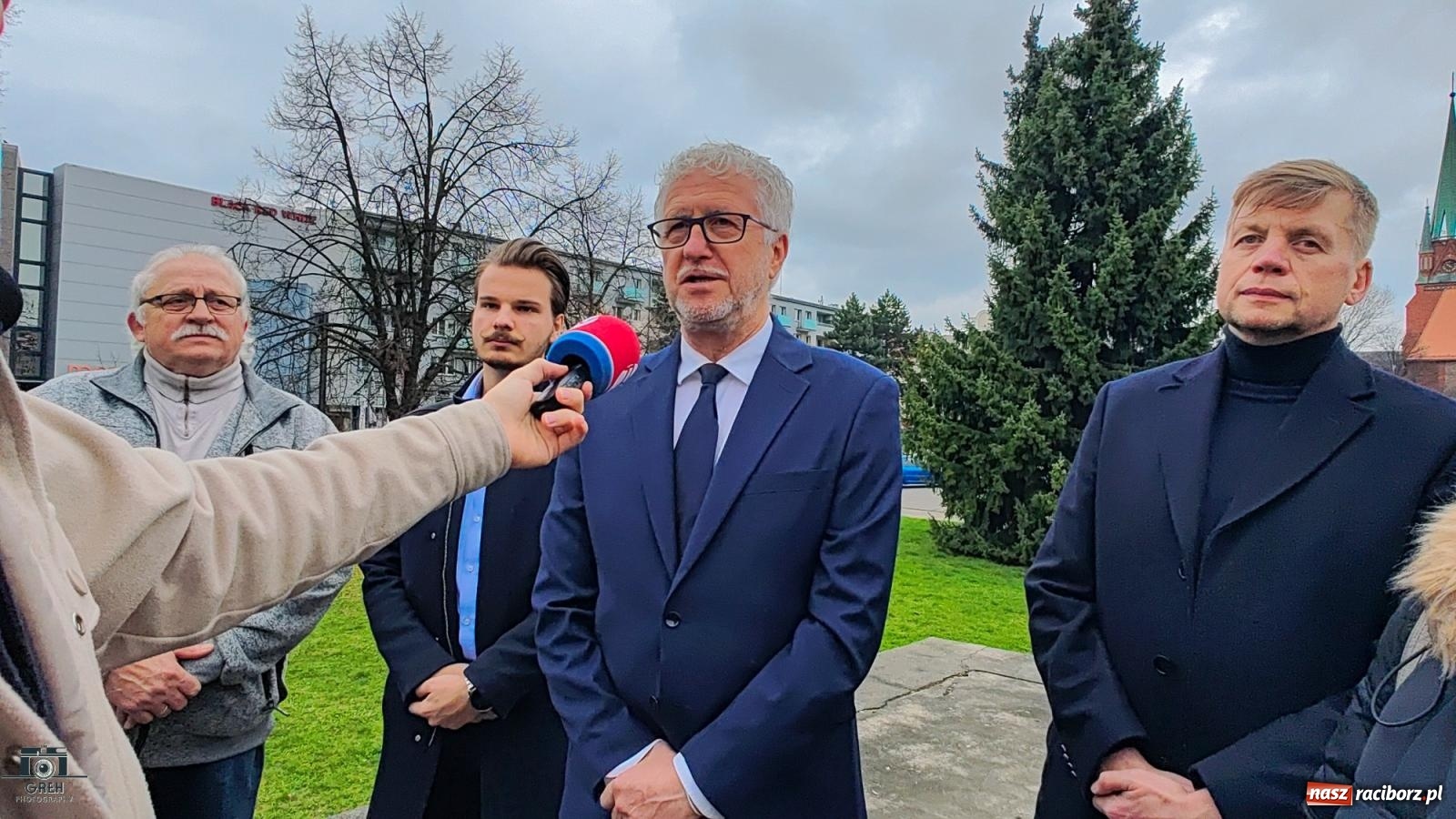 Zdjęcie w galerii na portalu naszraciborz.pl: Jacek Wojciechowicz o placu Długosza: To nie powód do dumy dla władz miasta [WIDEO] wiadomości z regionu