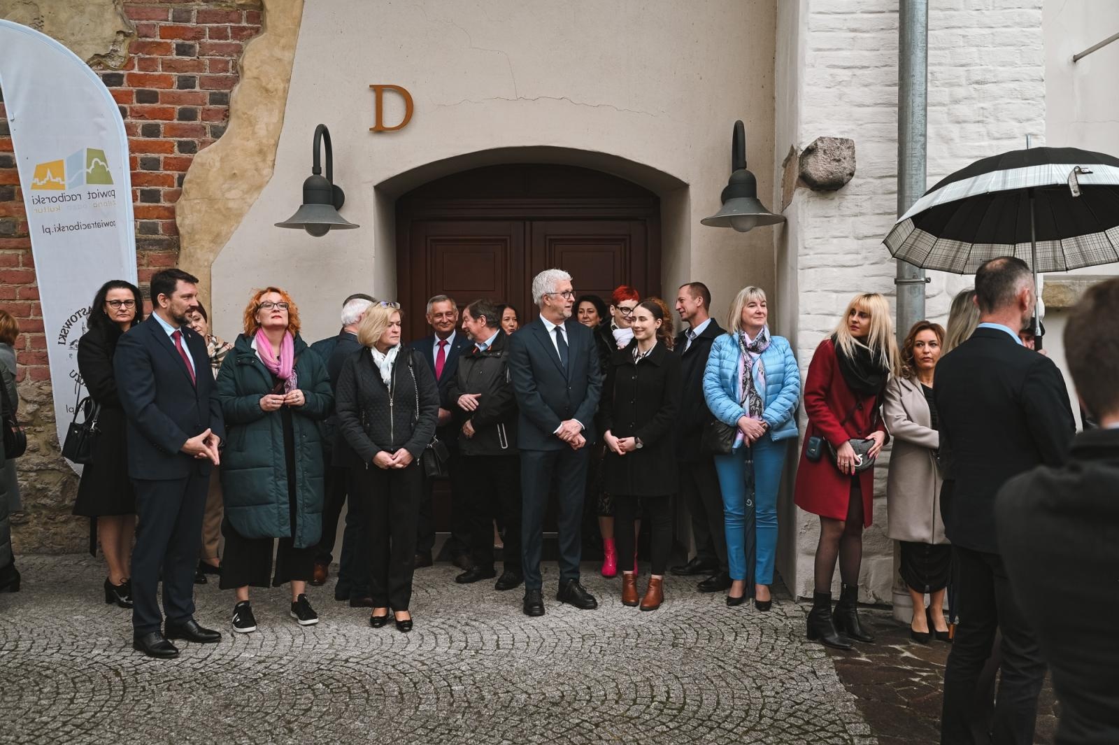 Zdjęcie w galerii na portalu naszraciborz.pl: Gaude Mater Polonia na otwarcie domu książęcego raciborskiego zamku wiadomości z regionu