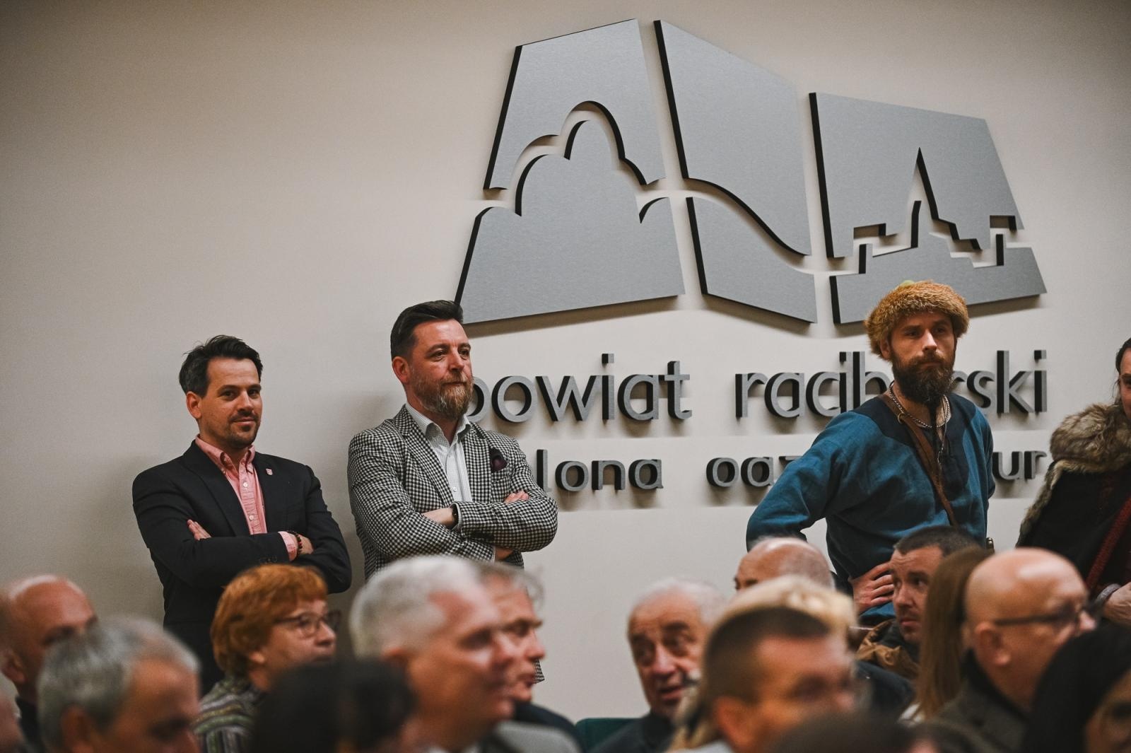 Zdjęcie w galerii na portalu naszraciborz.pl: Gaude Mater Polonia na otwarcie domu książęcego raciborskiego zamku wiadomości z regionu