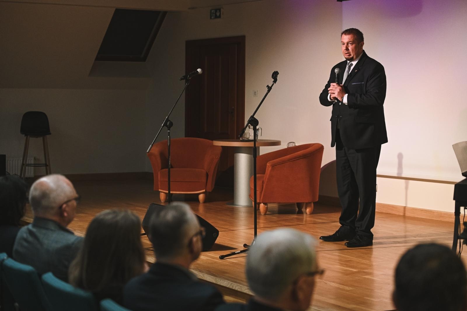 Zdjęcie w galerii na portalu naszraciborz.pl: Gaude Mater Polonia na otwarcie domu książęcego raciborskiego zamku wiadomości z regionu