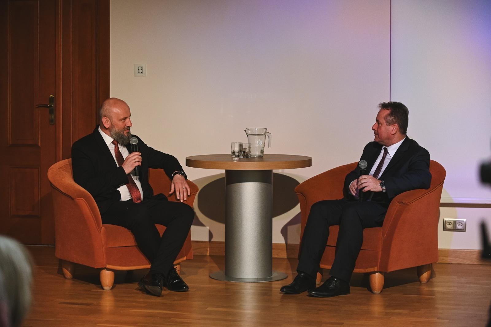 Zdjęcie w galerii na portalu naszraciborz.pl: Gaude Mater Polonia na otwarcie domu książęcego raciborskiego zamku wiadomości z regionu