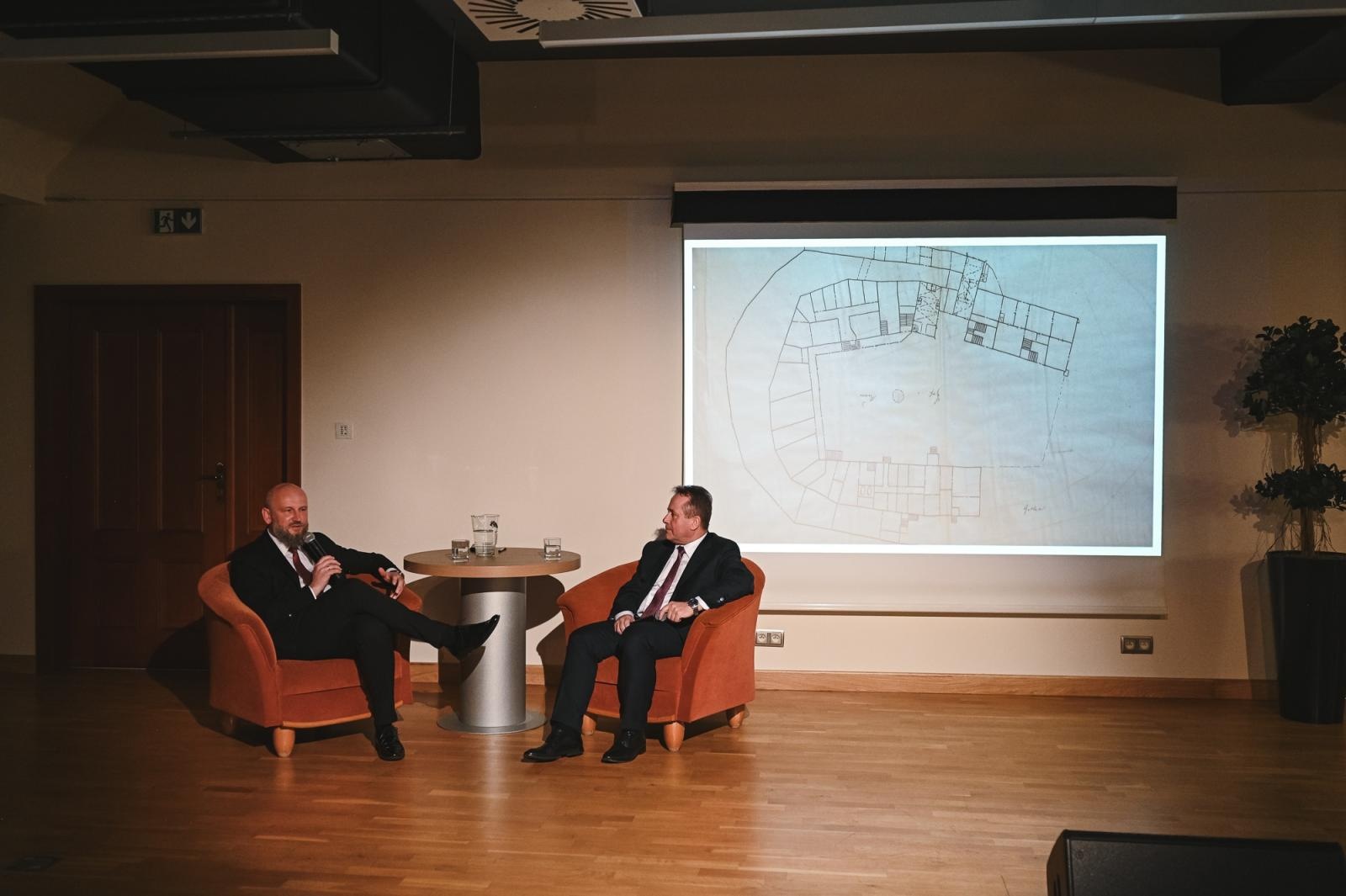 Zdjęcie w galerii na portalu naszraciborz.pl: Gaude Mater Polonia na otwarcie domu książęcego raciborskiego zamku wiadomości z regionu