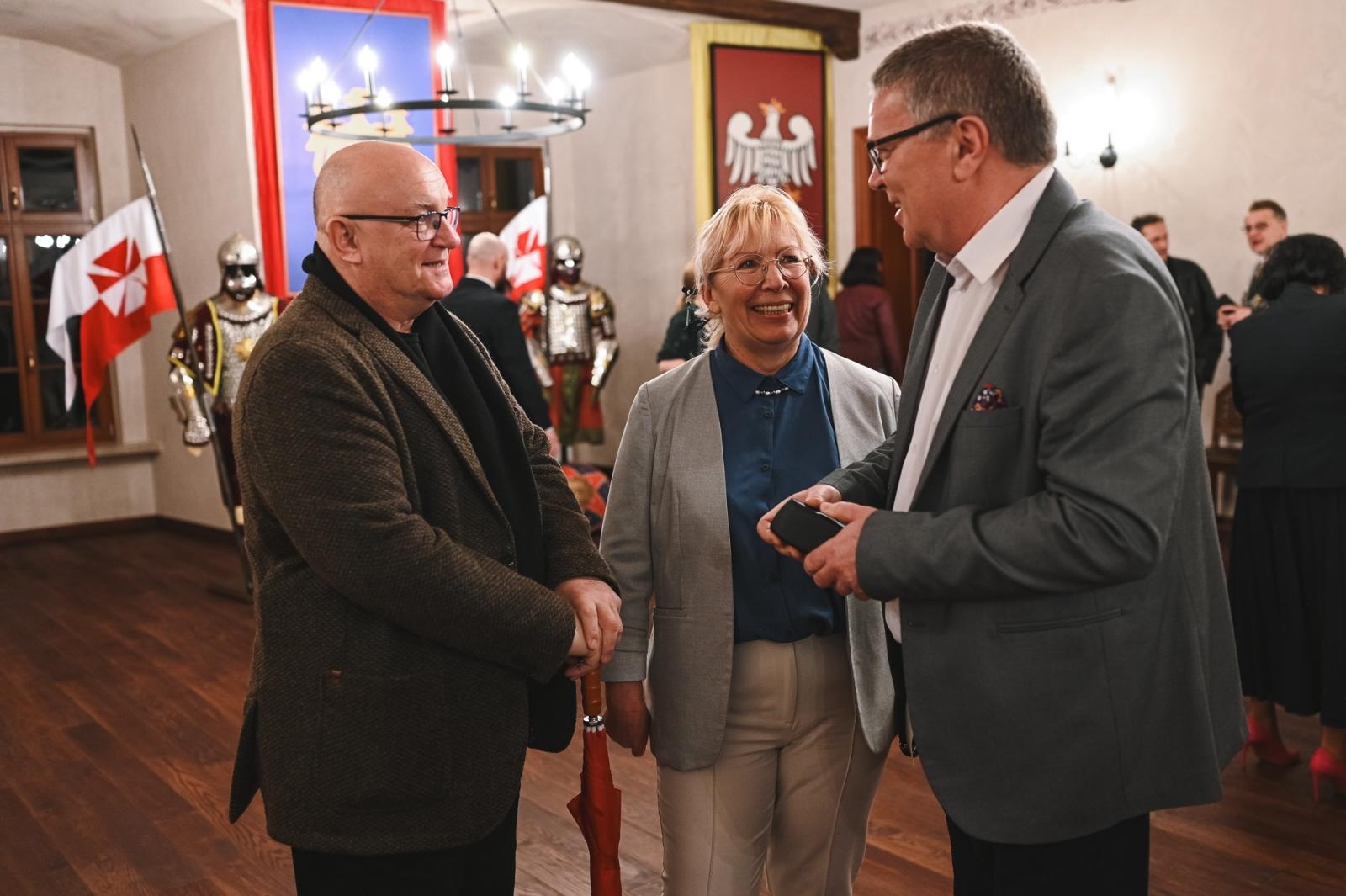 Zdjęcie w galerii na portalu naszraciborz.pl: Gaude Mater Polonia na otwarcie domu książęcego raciborskiego zamku wiadomości z regionu