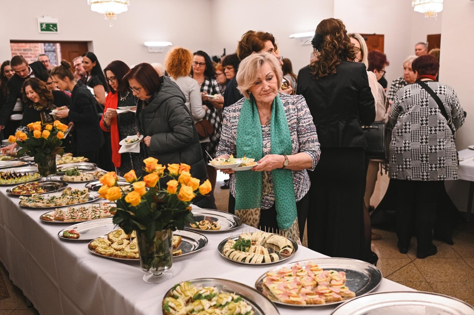 Zdjęcie w galerii na portalu naszraciborz.pl: Gaude Mater Polonia na otwarcie domu książęcego raciborskiego zamku wiadomości z regionu