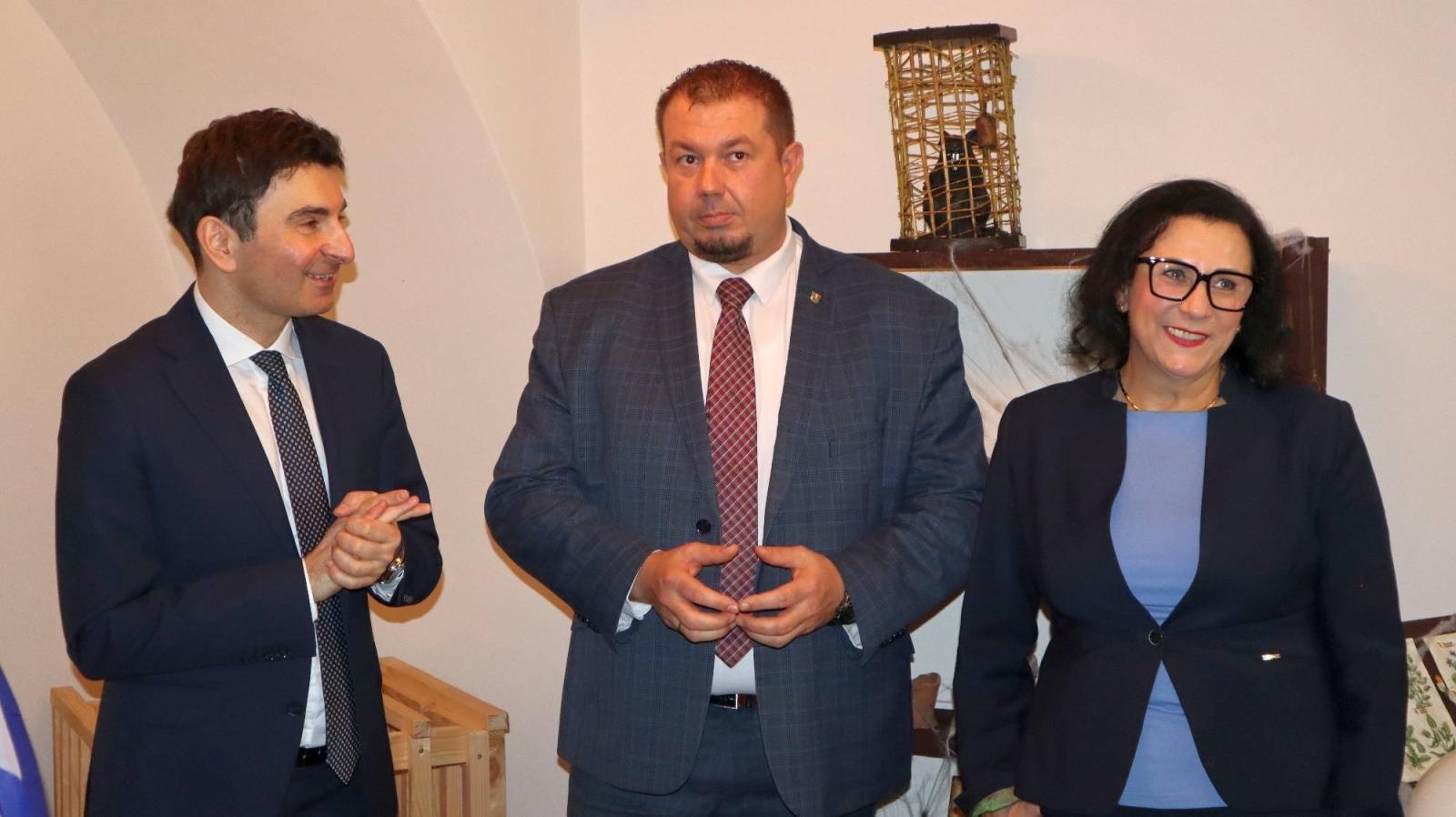 Zdjęcie w galerii na portalu naszraciborz.pl: Wojewoda śląski z roboczą wizytą w Starostwie Powiatowym wiadomości z regionu