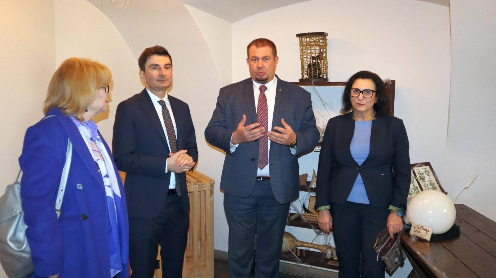 Zdjęcie w galerii na portalu naszraciborz.pl: Wojewoda śląski z roboczą wizytą w Starostwie Powiatowym wiadomości z regionu