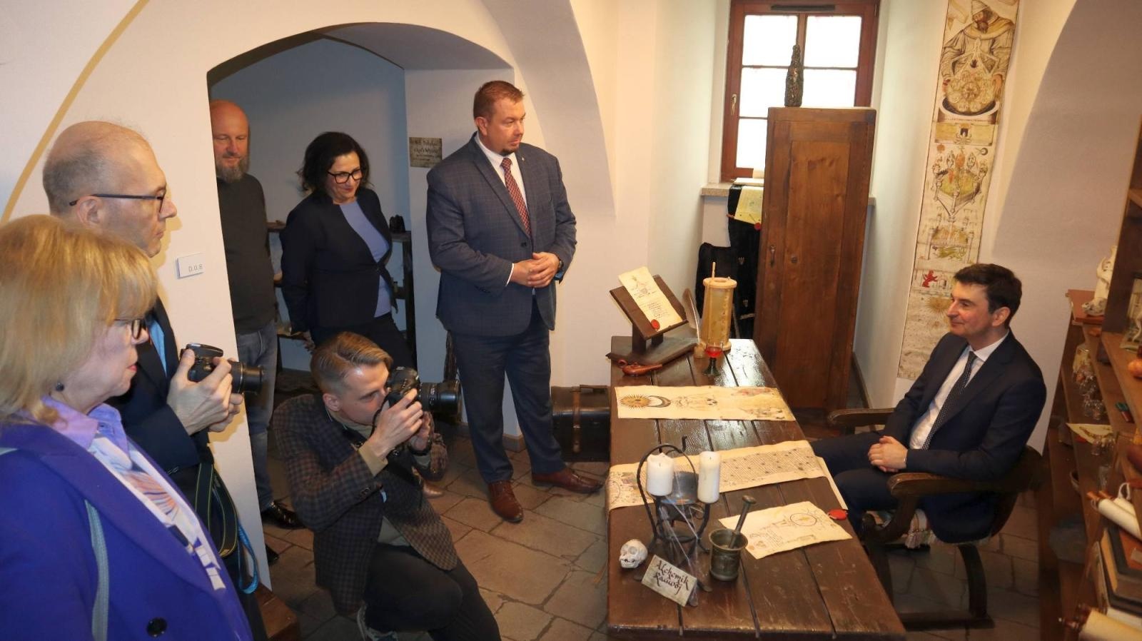 Zdjęcie w galerii na portalu naszraciborz.pl: Wojewoda śląski z roboczą wizytą w Starostwie Powiatowym wiadomości z regionu