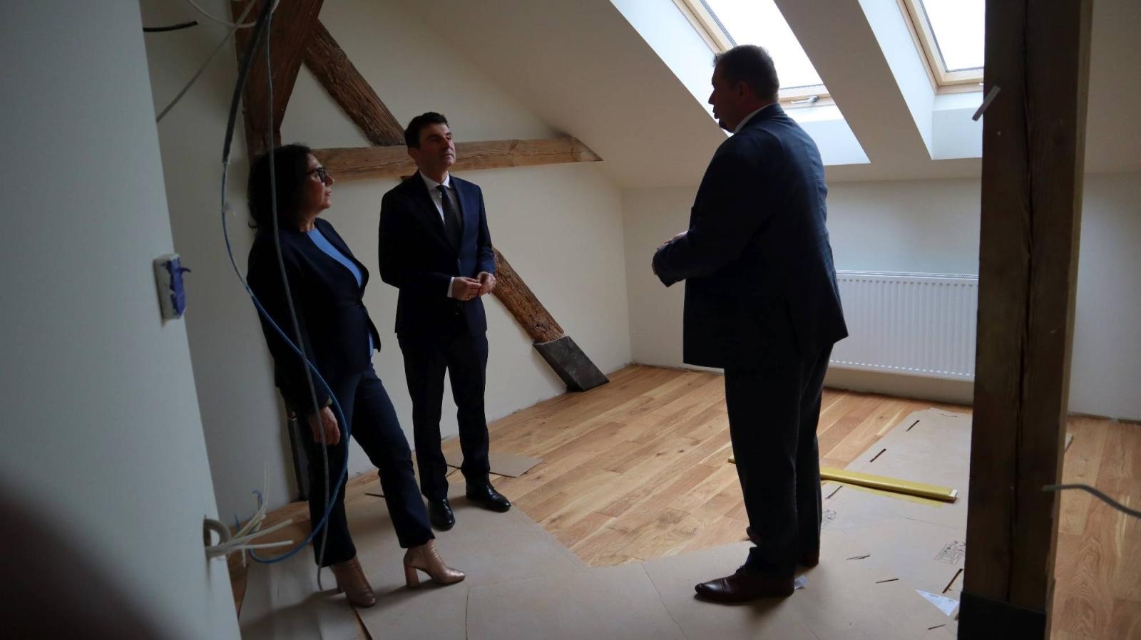 Zdjęcie w galerii na portalu naszraciborz.pl: Wojewoda śląski z roboczą wizytą w Starostwie Powiatowym wiadomości z regionu