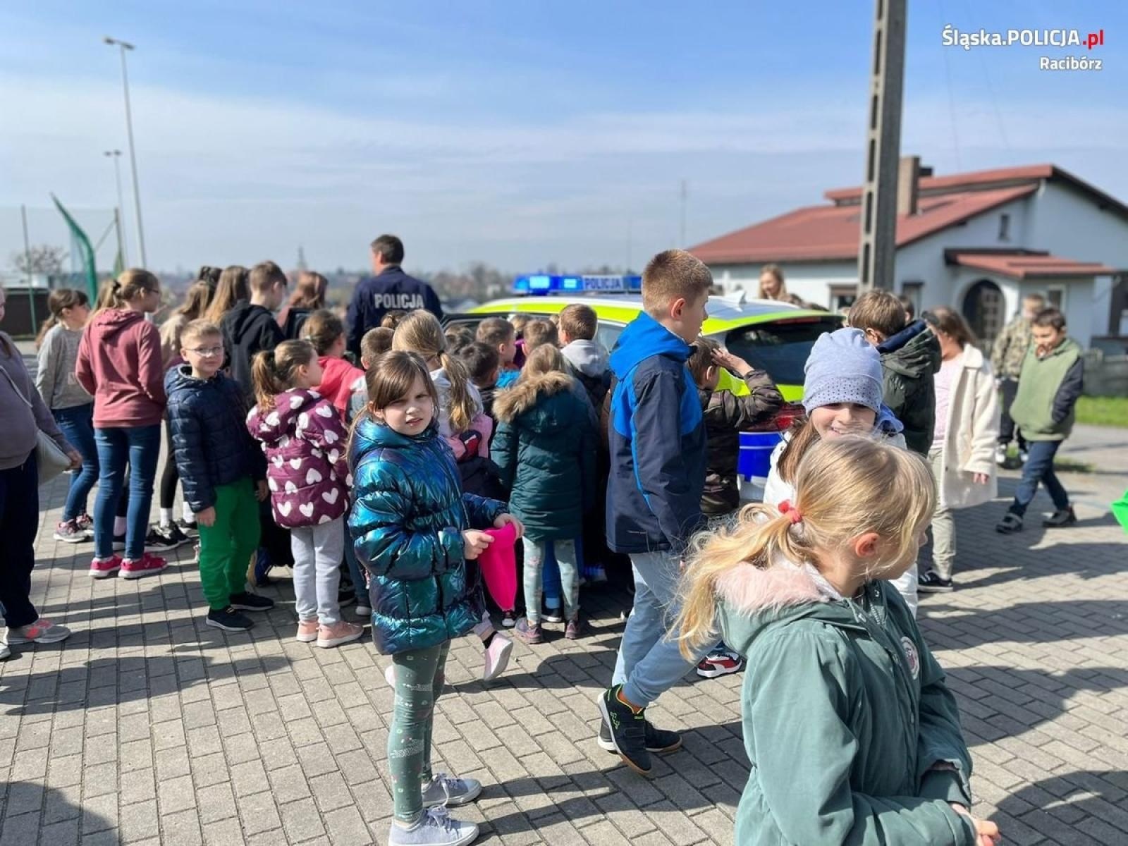 Zdjęcie w galerii na portalu naszraciborz.pl: Dzień bezpieczeństwa w Pietrowicach Wielkich wiadomości z regionu