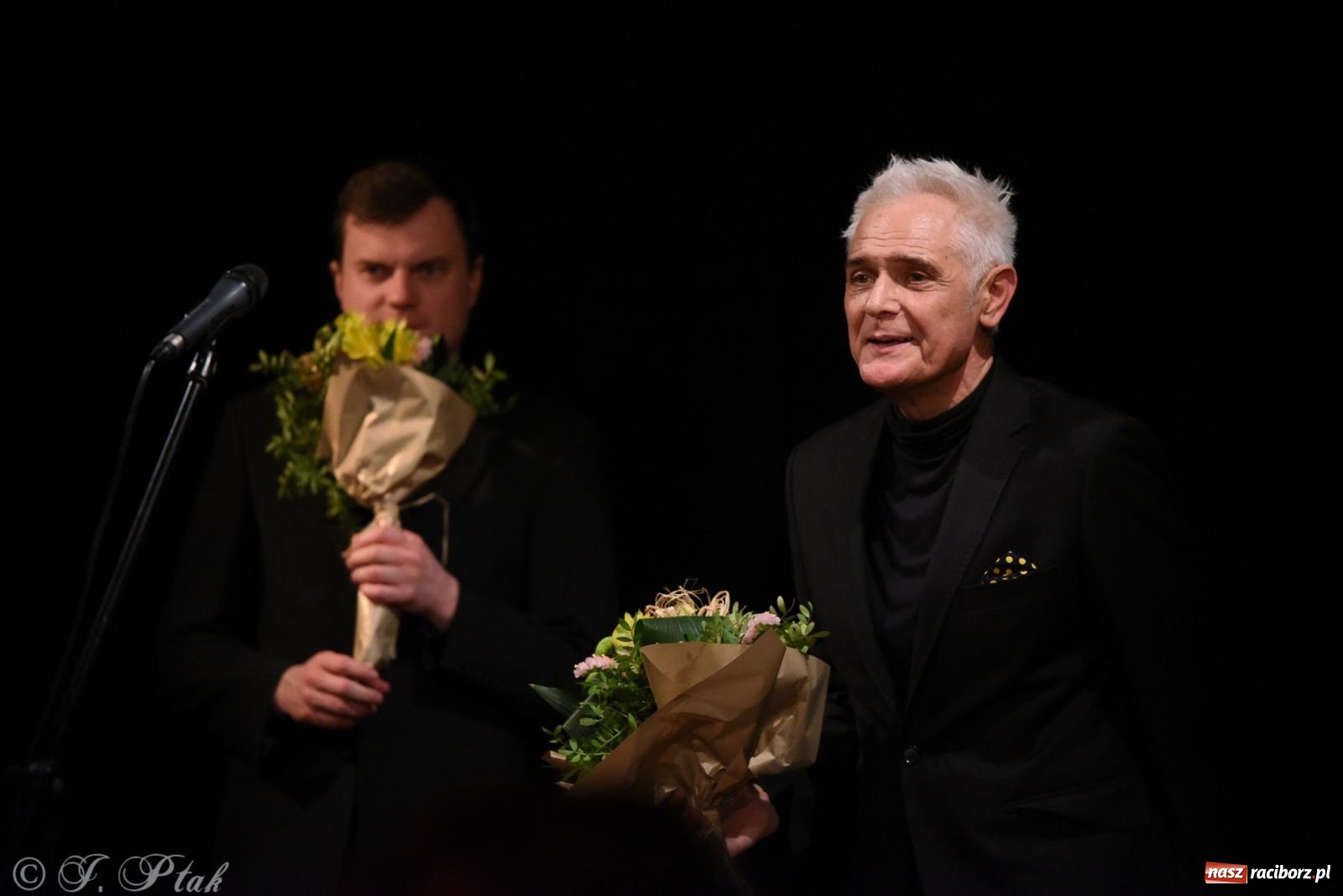 Zdjęcie w galerii na portalu naszraciborz.pl: Wokół Herberta, czyli potęga smaku, albo sztuczny miód w Strzesze wiadomości z regionu