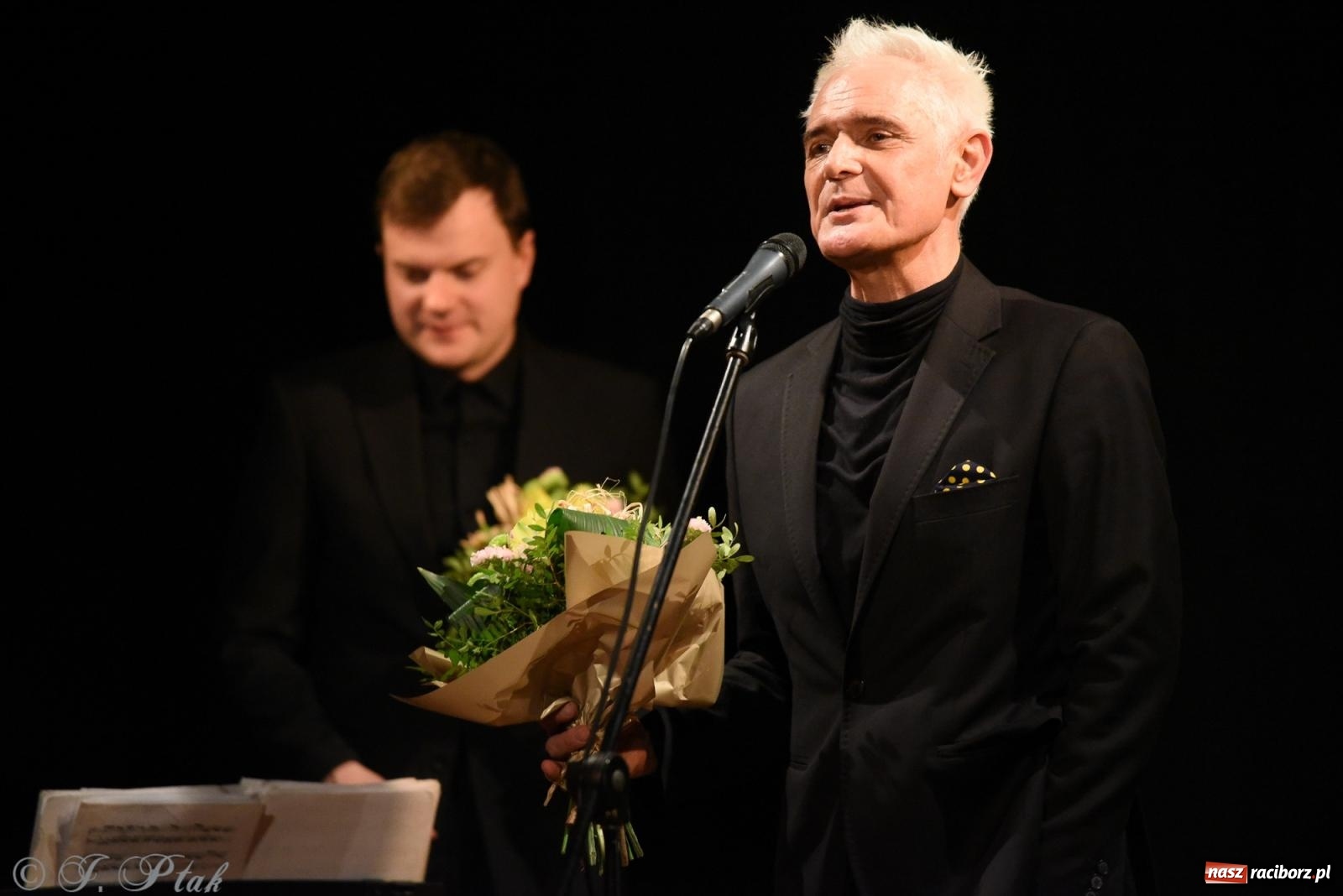 Zdjęcie w galerii na portalu naszraciborz.pl: Wokół Herberta, czyli potęga smaku, albo sztuczny miód w Strzesze wiadomości z regionu