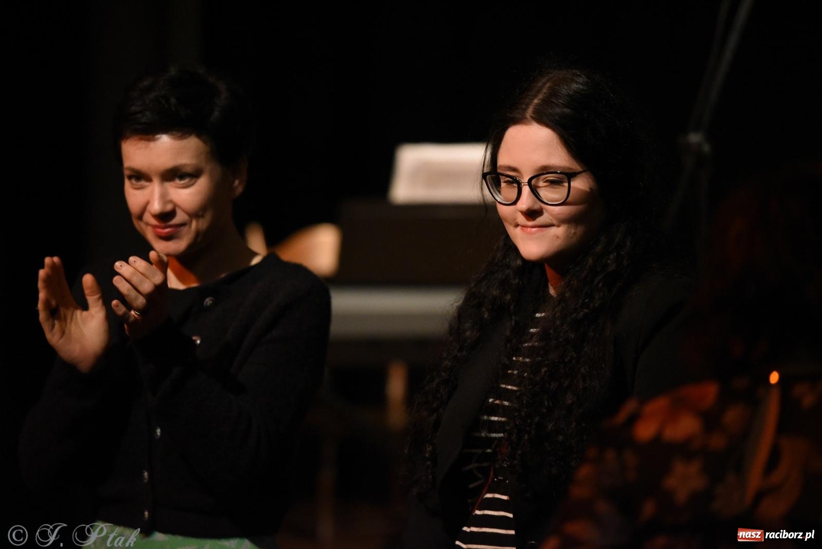 Zdjęcie w galerii na portalu naszraciborz.pl: Wokół Herberta, czyli potęga smaku, albo sztuczny miód w Strzesze wiadomości z regionu