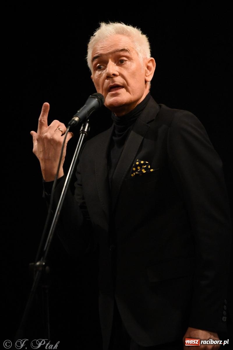 Zdjęcie w galerii na portalu naszraciborz.pl: Wokół Herberta, czyli potęga smaku, albo sztuczny miód w Strzesze wiadomości z regionu