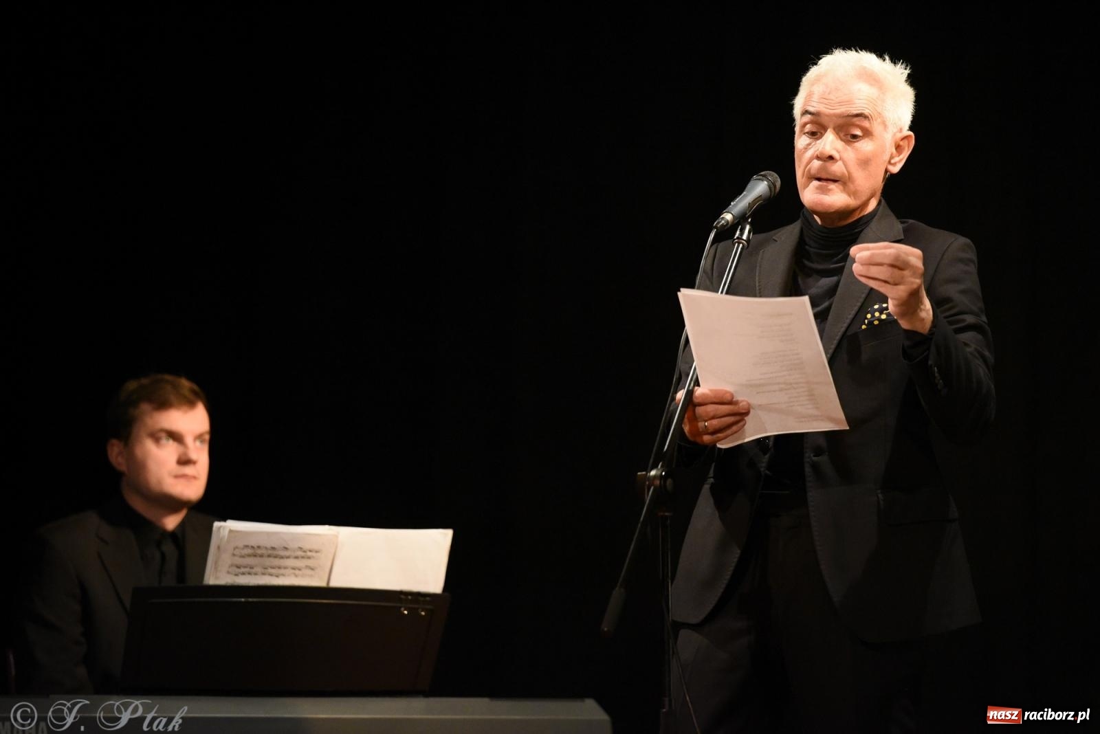 Zdjęcie w galerii na portalu naszraciborz.pl: Wokół Herberta, czyli potęga smaku, albo sztuczny miód w Strzesze wiadomości z regionu