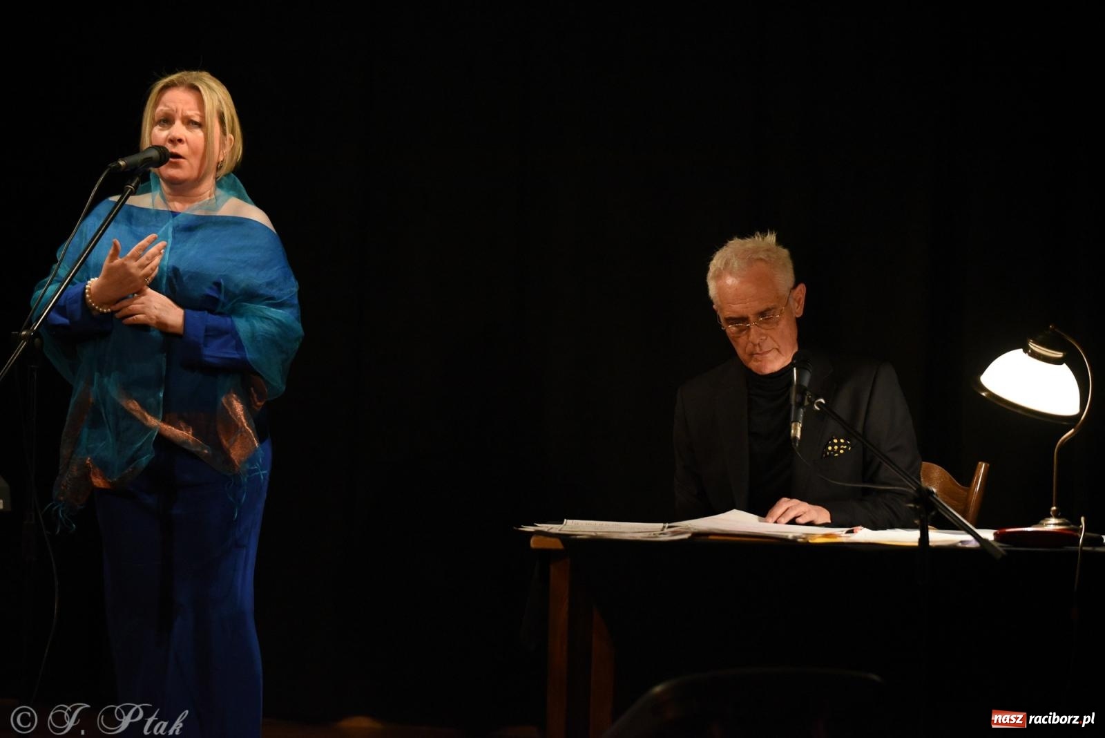 Zdjęcie w galerii na portalu naszraciborz.pl: Wokół Herberta, czyli potęga smaku, albo sztuczny miód w Strzesze wiadomości z regionu