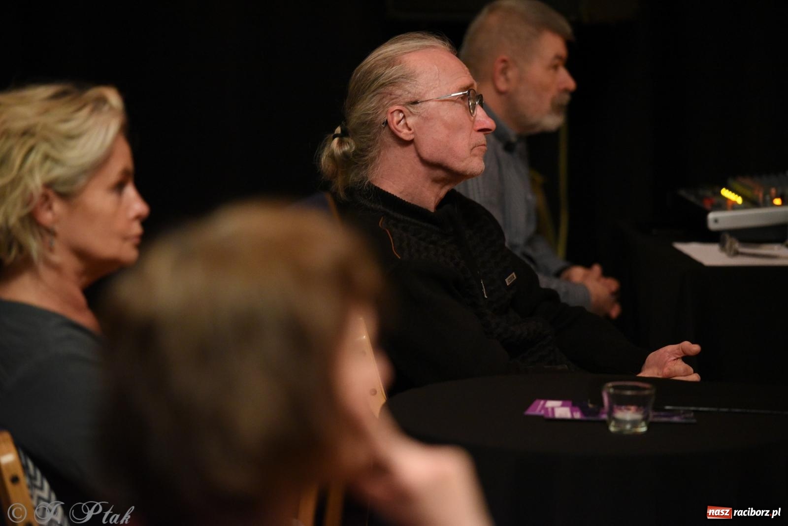 Zdjęcie w galerii na portalu naszraciborz.pl: Wokół Herberta, czyli potęga smaku, albo sztuczny miód w Strzesze wiadomości z regionu