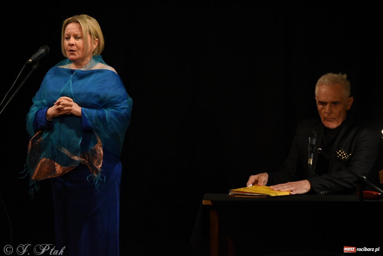 Zdjęcie w galerii na portalu naszraciborz.pl: Wokół Herberta, czyli potęga smaku, albo sztuczny miód w Strzesze wiadomości z regionu