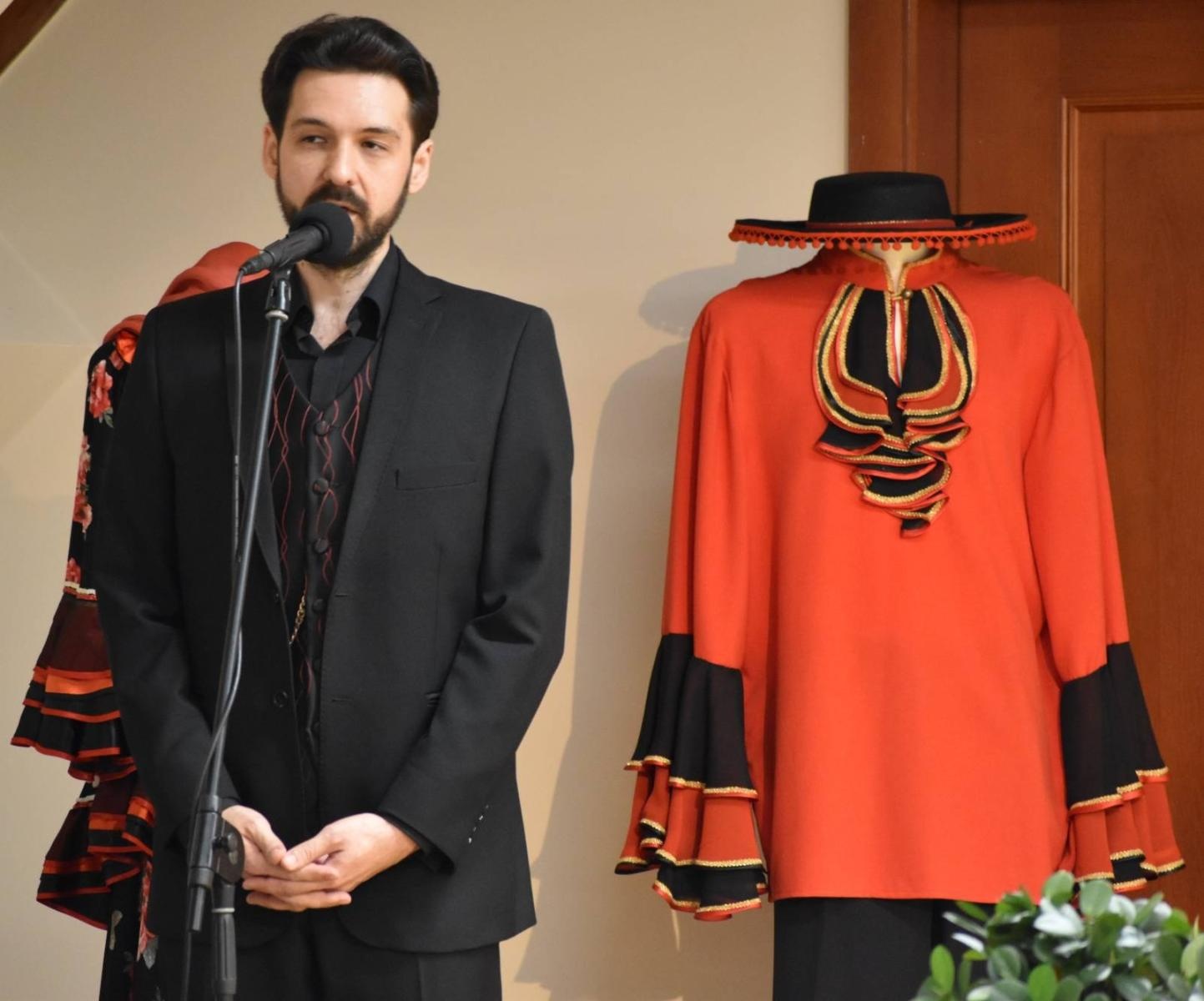 Zdjęcie w galerii na portalu naszraciborz.pl: Dobra rozrywka powróciła na zamkową scenę wiadomości z regionu