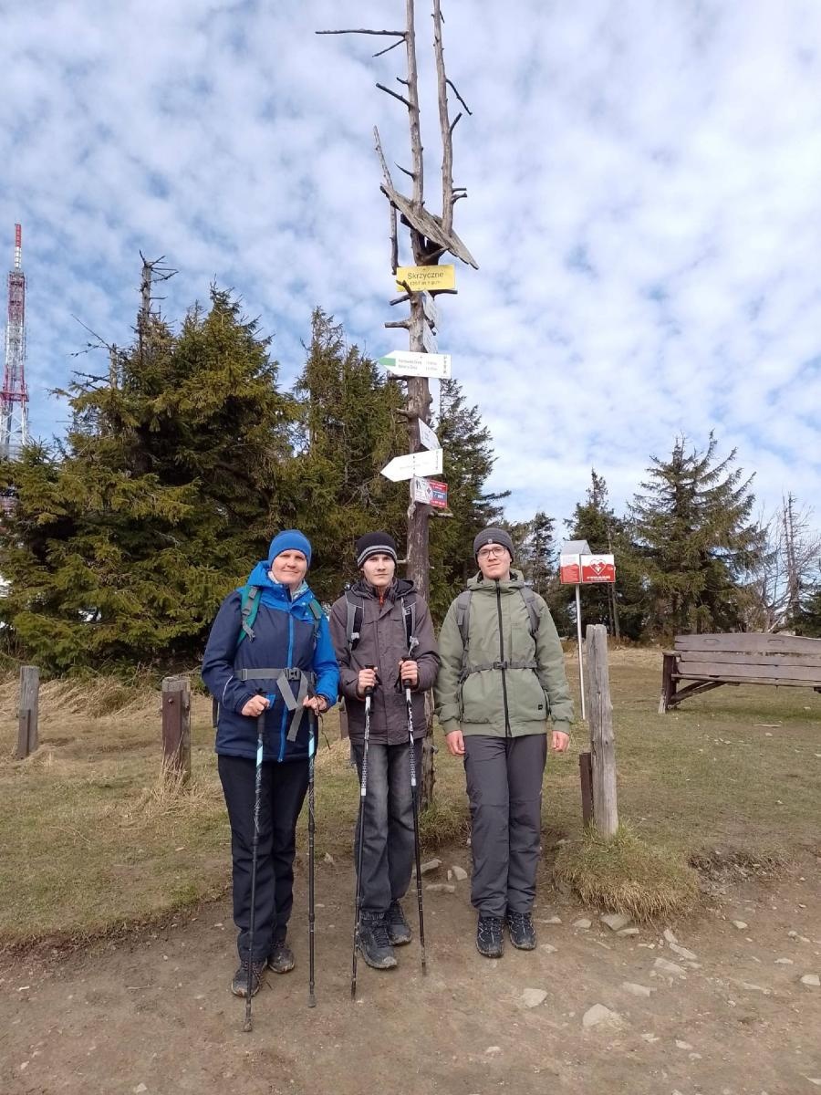 Zdjęcie w galerii na portalu naszraciborz.pl: Raciborzanie wrócili z wyprawy na Skrzyczne i Czupel wiadomości z regionu
