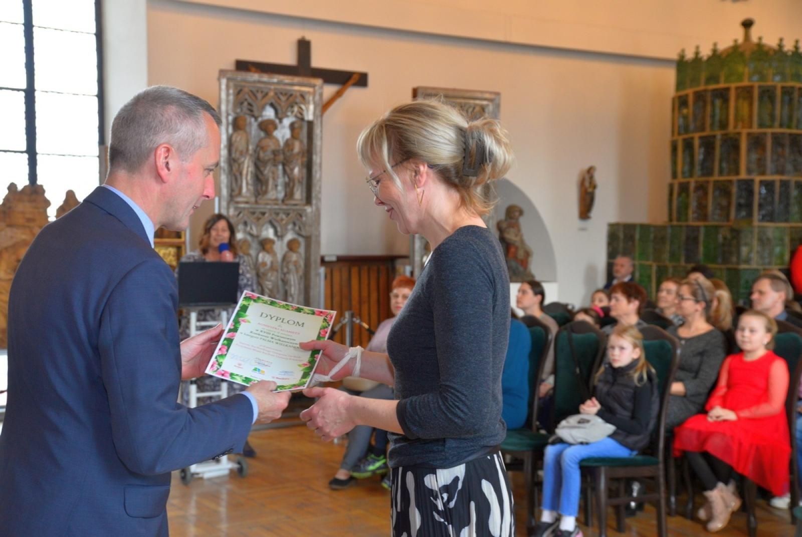 Zdjęcie w galerii na portalu naszraciborz.pl: Blisko czterysta prac w Powiatowym Konkursie Wielkanocnym wiadomości z regionu