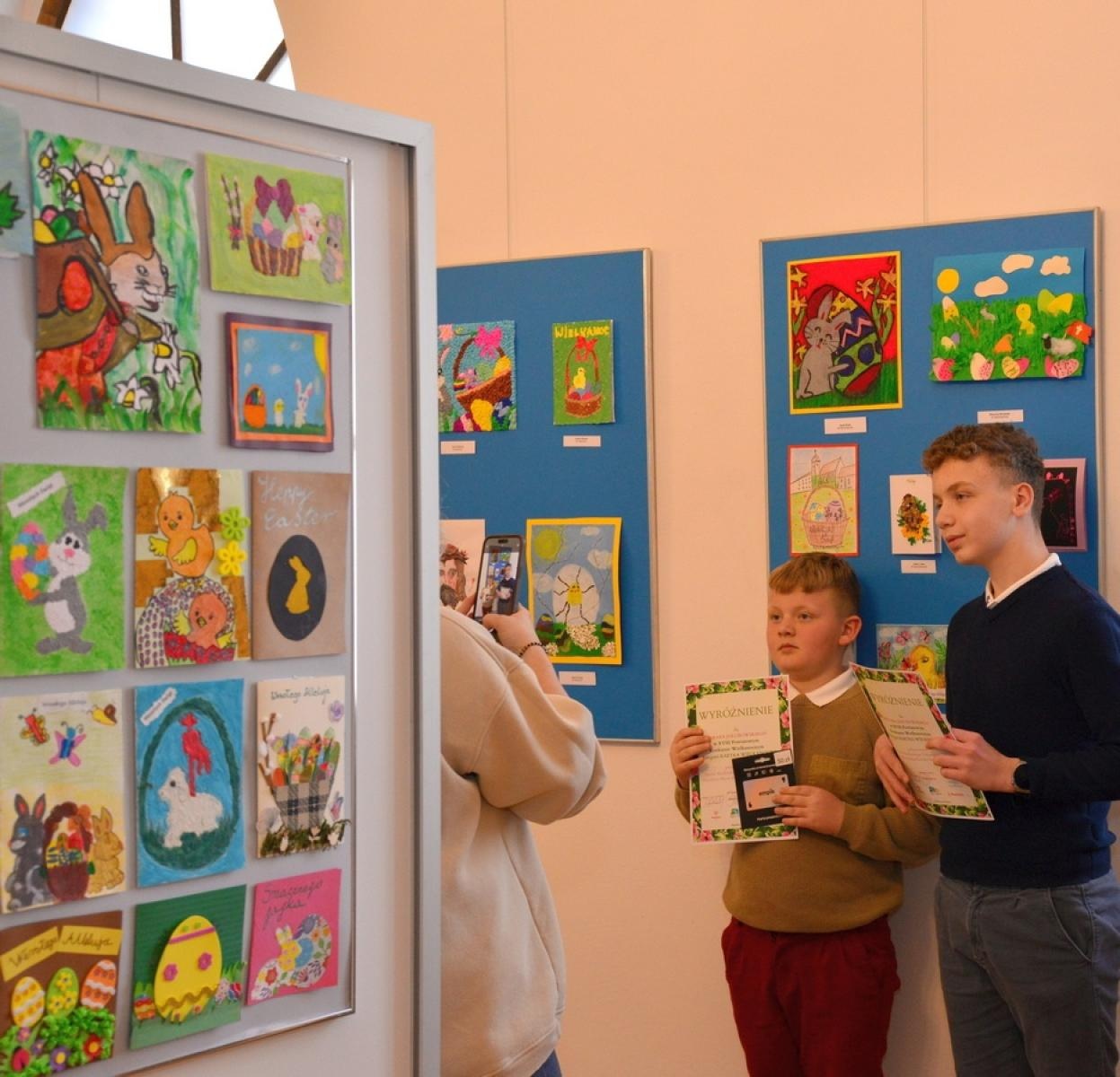 Zdjęcie w galerii na portalu naszraciborz.pl: Blisko czterysta prac w Powiatowym Konkursie Wielkanocnym wiadomości z regionu