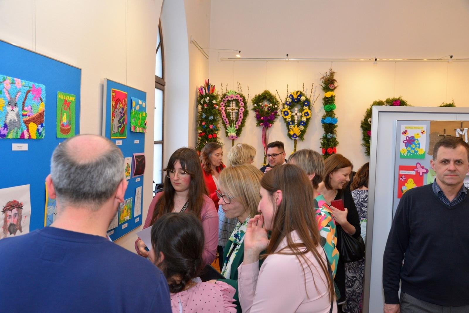 Zdjęcie w galerii na portalu naszraciborz.pl: Blisko czterysta prac w Powiatowym Konkursie Wielkanocnym wiadomości z regionu