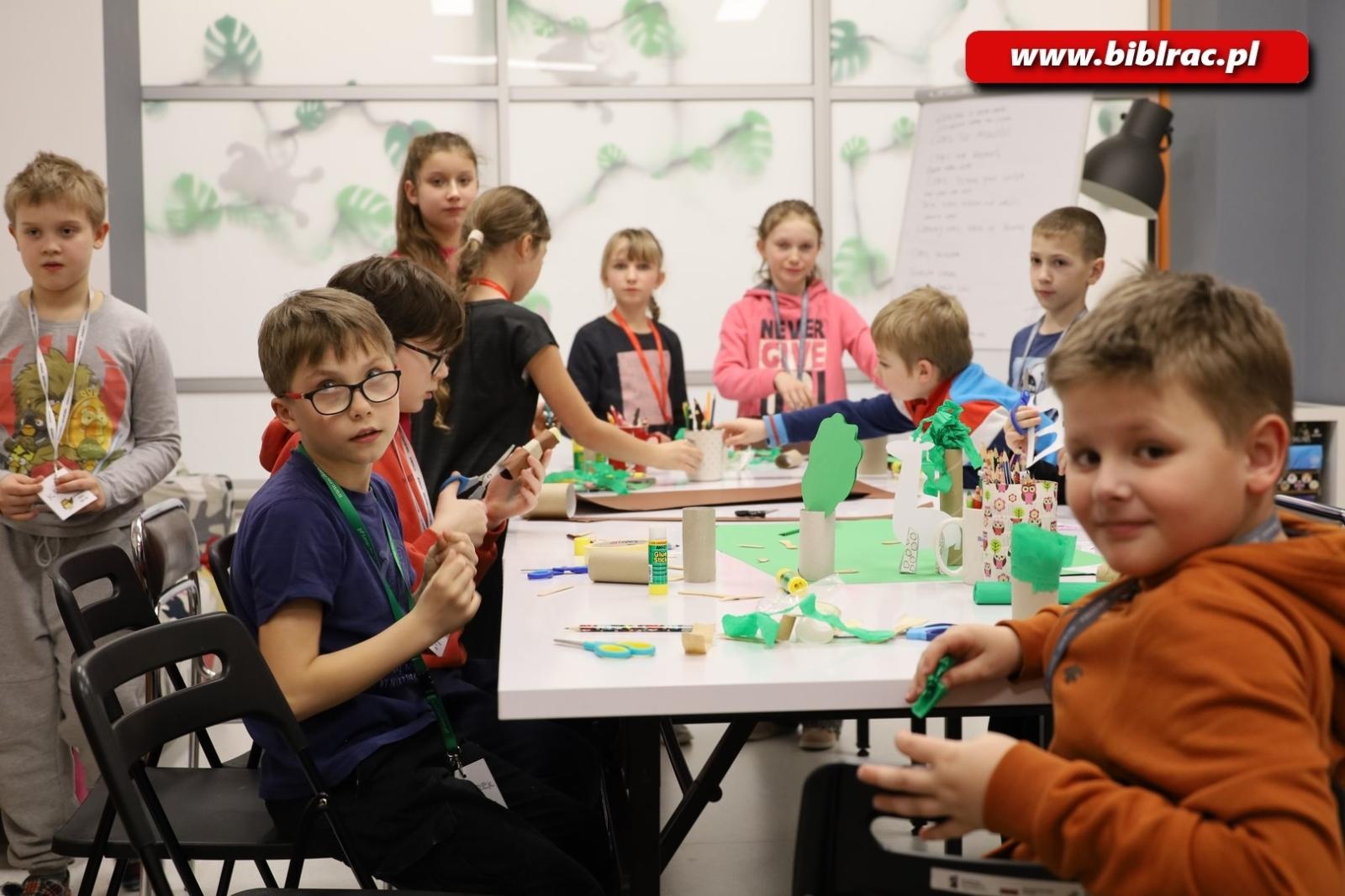 Zdjęcie w galerii na portalu naszraciborz.pl: Biblioteka nie zasypia, czyli XXI Noc z Andersenem za nami! wiadomości z regionu