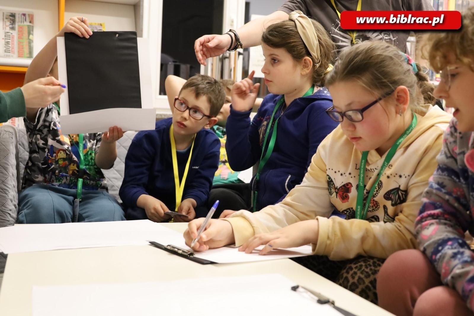 Zdjęcie w galerii na portalu naszraciborz.pl: Biblioteka nie zasypia, czyli XXI Noc z Andersenem za nami! wiadomości z regionu