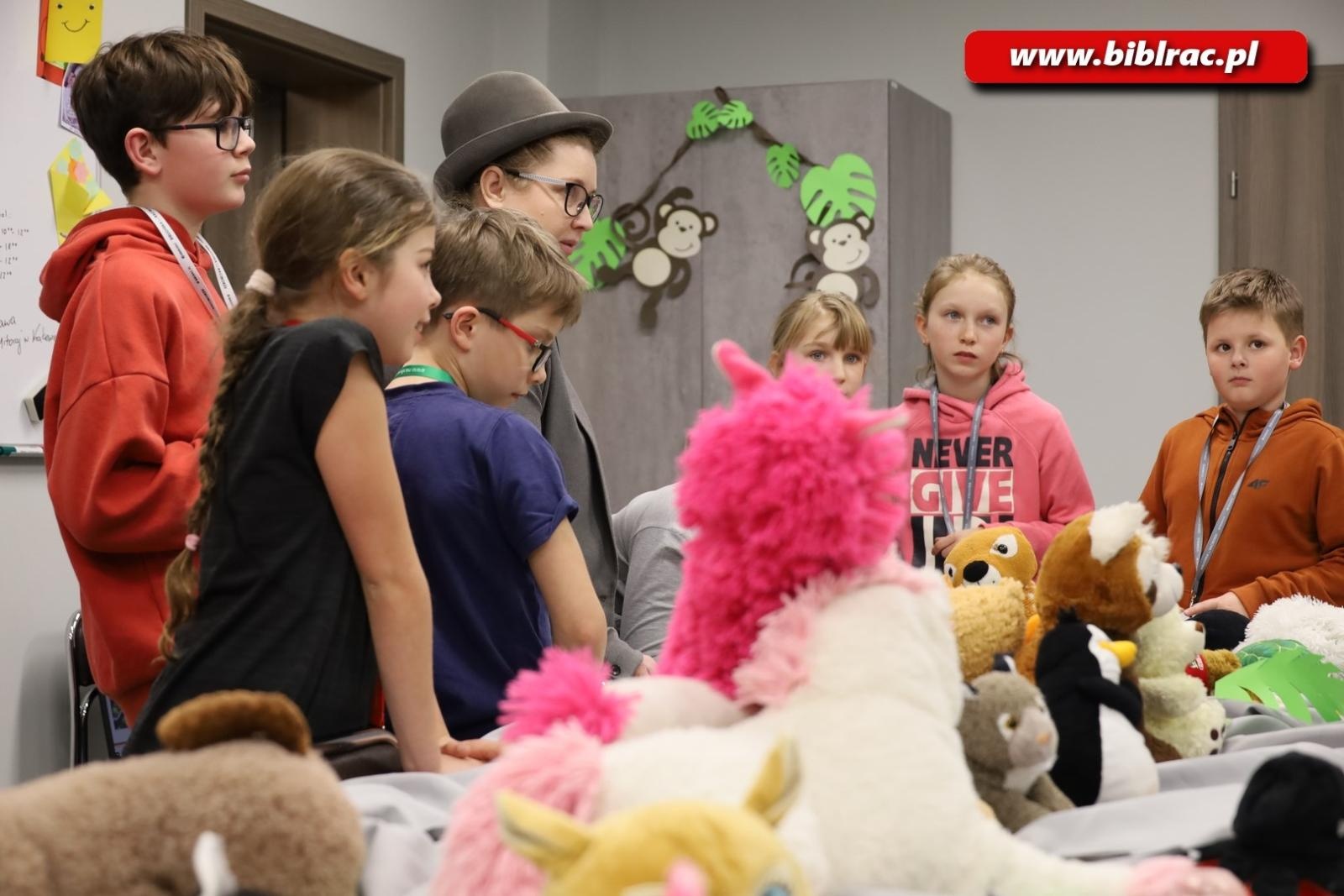 Zdjęcie w galerii na portalu naszraciborz.pl: Biblioteka nie zasypia, czyli XXI Noc z Andersenem za nami! wiadomości z regionu