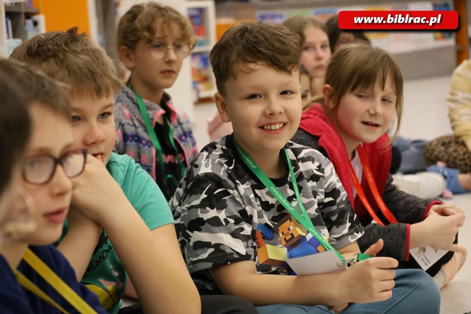 Zdjęcie w galerii na portalu naszraciborz.pl: Biblioteka nie zasypia, czyli XXI Noc z Andersenem za nami! wiadomości z regionu