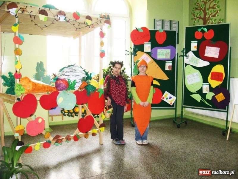 Zdjęcie w galerii na portalu naszraciborz.pl: EKOGANGI uczą jak jeść zdrowo wiadomości z regionu