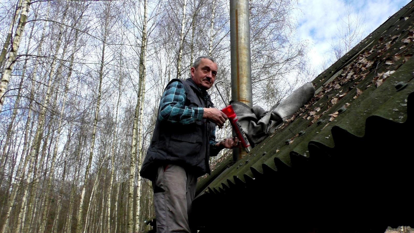 Zdjęcie w galerii na portalu naszraciborz.pl: Wędkarze wzięli się za wiosenne porządki na Babiczoku wiadomości z regionu