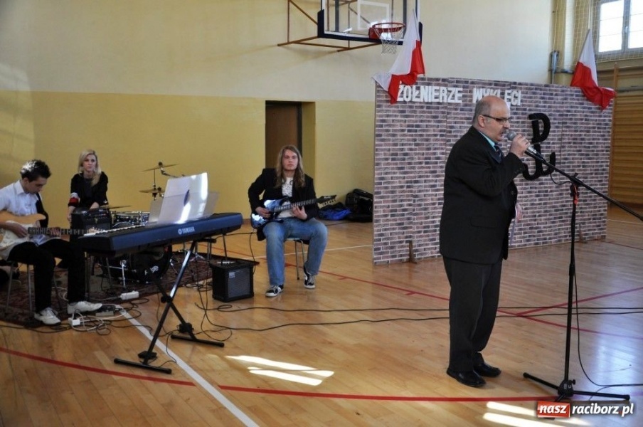 Zdjęcie w galerii na portalu naszraciborz.pl: Pamiętają o żołnierzach wyklętych wiadomości z regionu