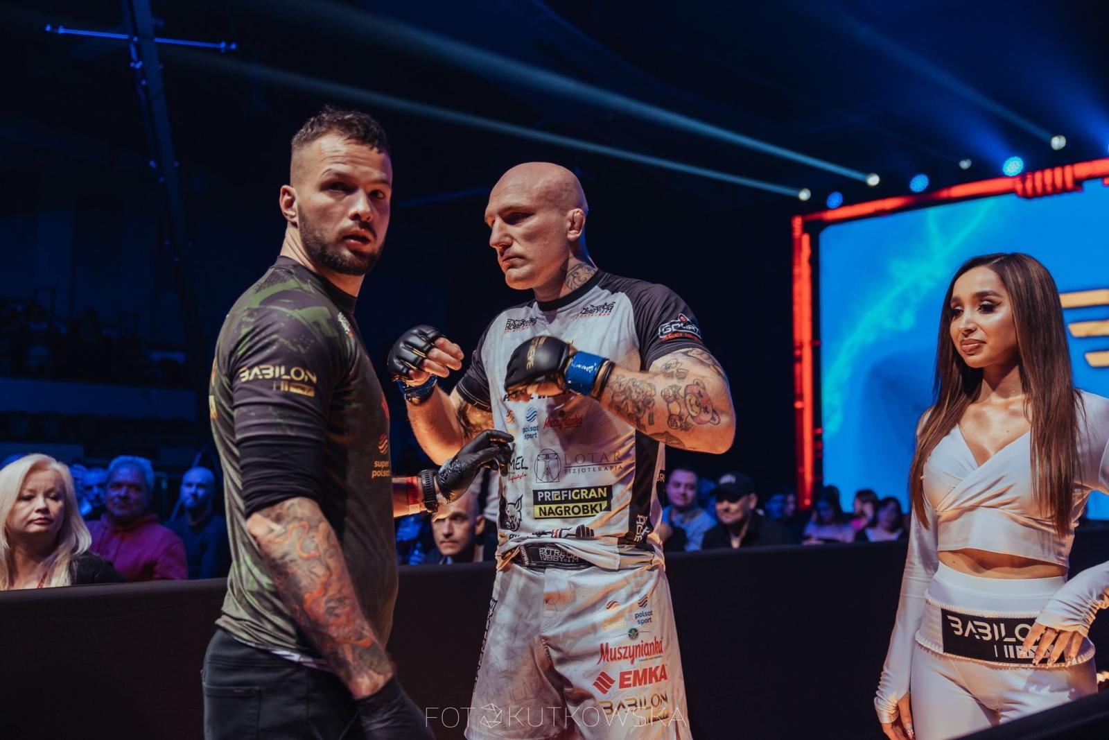 Zdjęcie w galerii na portalu naszraciborz.pl: Zwycięski zawodowy debiut Kamila Woźnego wiadomości z regionu