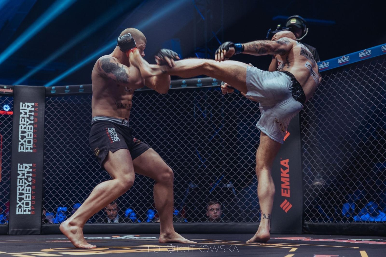 Zdjęcie w galerii na portalu naszraciborz.pl: Zwycięski zawodowy debiut Kamila Woźnego wiadomości z regionu