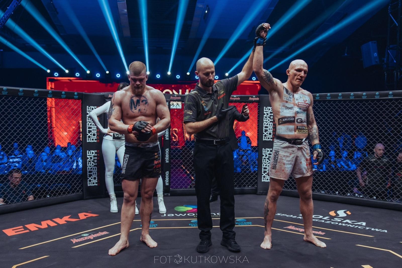 Zdjęcie w galerii na portalu naszraciborz.pl: Zwycięski zawodowy debiut Kamila Woźnego wiadomości z regionu