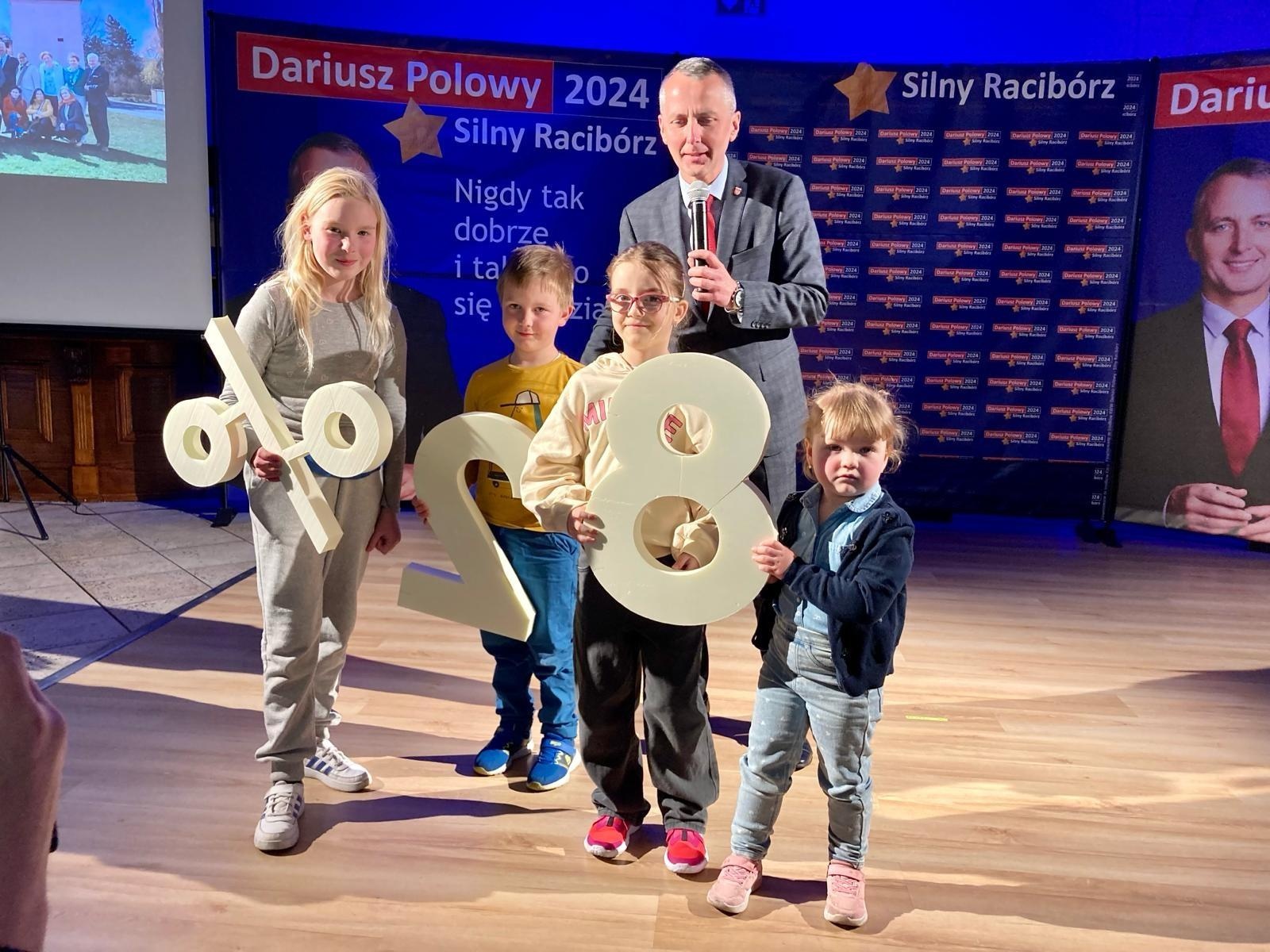 Zdjęcie w galerii na portalu naszraciborz.pl: Polowy: zrealizowaliśmy 82% naszego programu. Komitet Silny Racibórz gwarancją wiarygodności Nowej 10-tki Drużyny Polowego! wiadomości z regionu