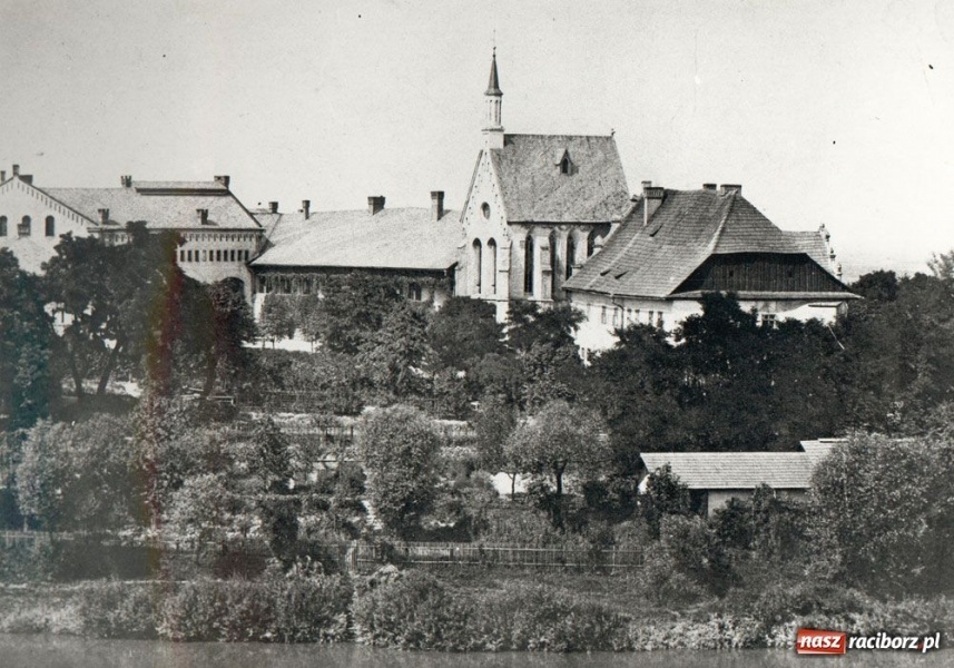 Zdjęcie w galerii na portalu naszraciborz.pl: Jak nie Wawel, to co? wiadomości z regionu