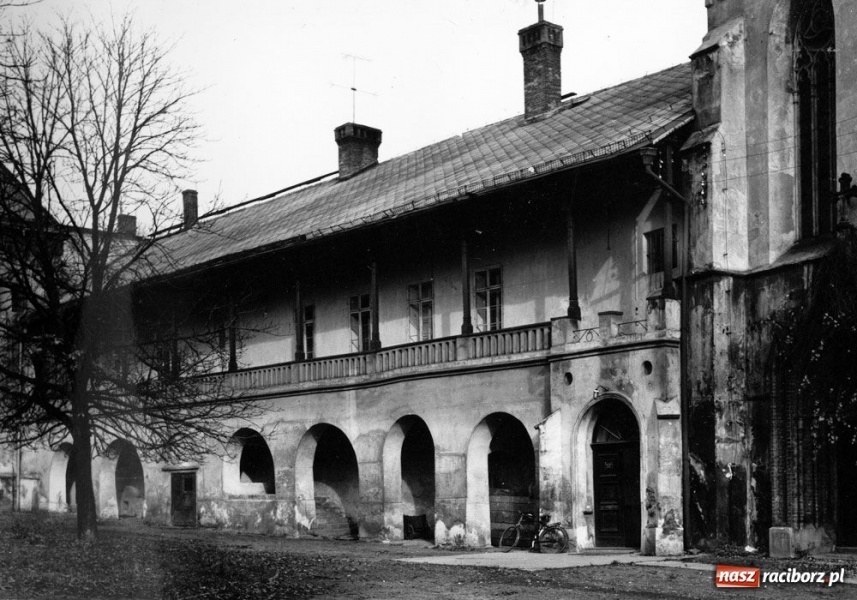 Zdjęcie w galerii na portalu naszraciborz.pl: Jak nie Wawel, to co? wiadomości z regionu