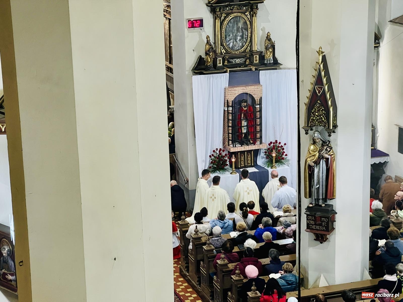Zdjęcie w galerii na portalu naszraciborz.pl: Wielki Czwartek w raciborskich parafiach WNMP i NSPJ [FOTO i WIDEO] wiadomości z regionu