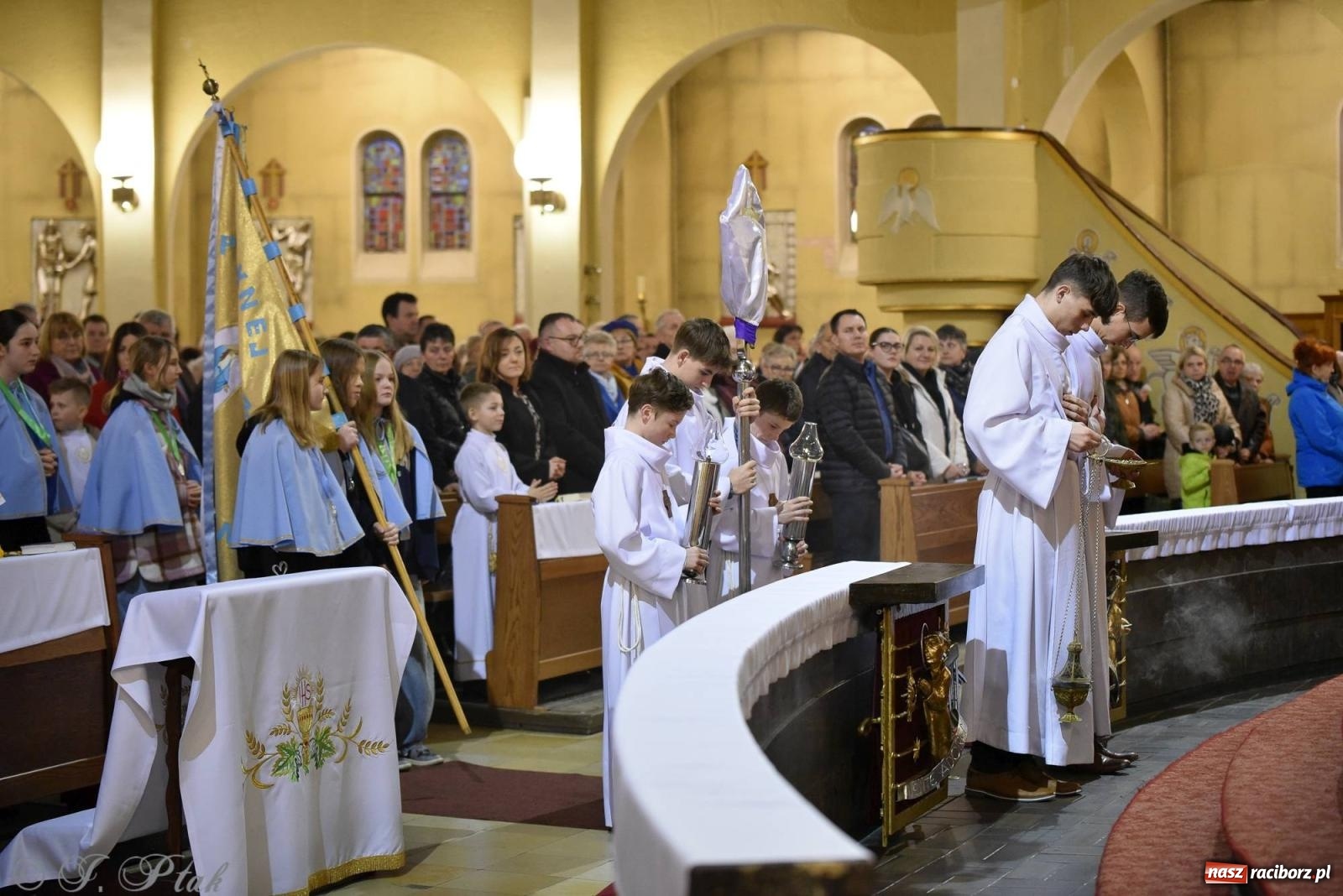 Zdjęcie w galerii na portalu naszraciborz.pl: Wielki Czwartek w raciborskich parafiach WNMP i NSPJ [FOTO i WIDEO] wiadomości z regionu