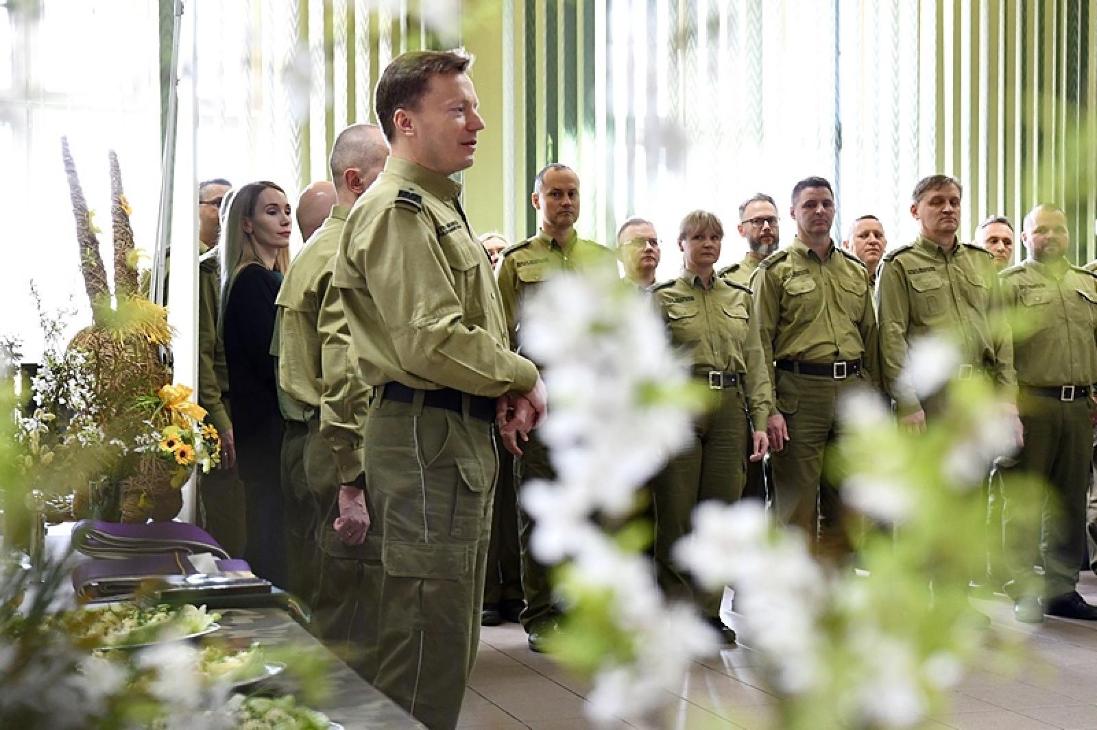 Zdjęcie w galerii na portalu naszraciborz.pl: Pierwsze spotkanie wielkanocne z nowym komendantem wiadomości z regionu