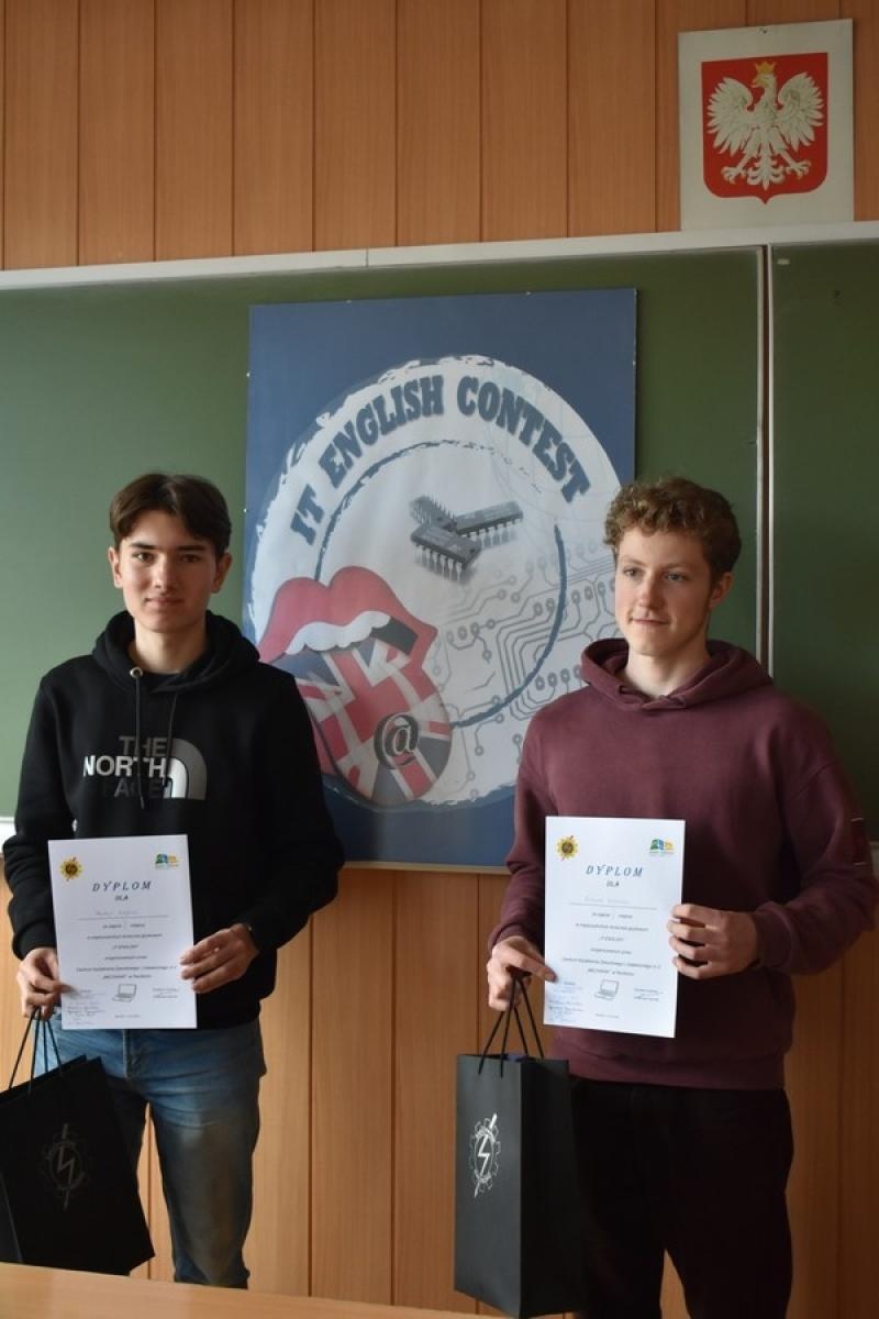 Zdjęcie w galerii na portalu naszraciborz.pl: Informatyczno-językowe zmagania w Mechaniku wiadomości z regionu
