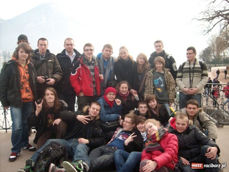 Zdjęcie w galerii na portalu naszraciborz.pl: W nagrodę pojechała do Szwajcarii wiadomości z regionu