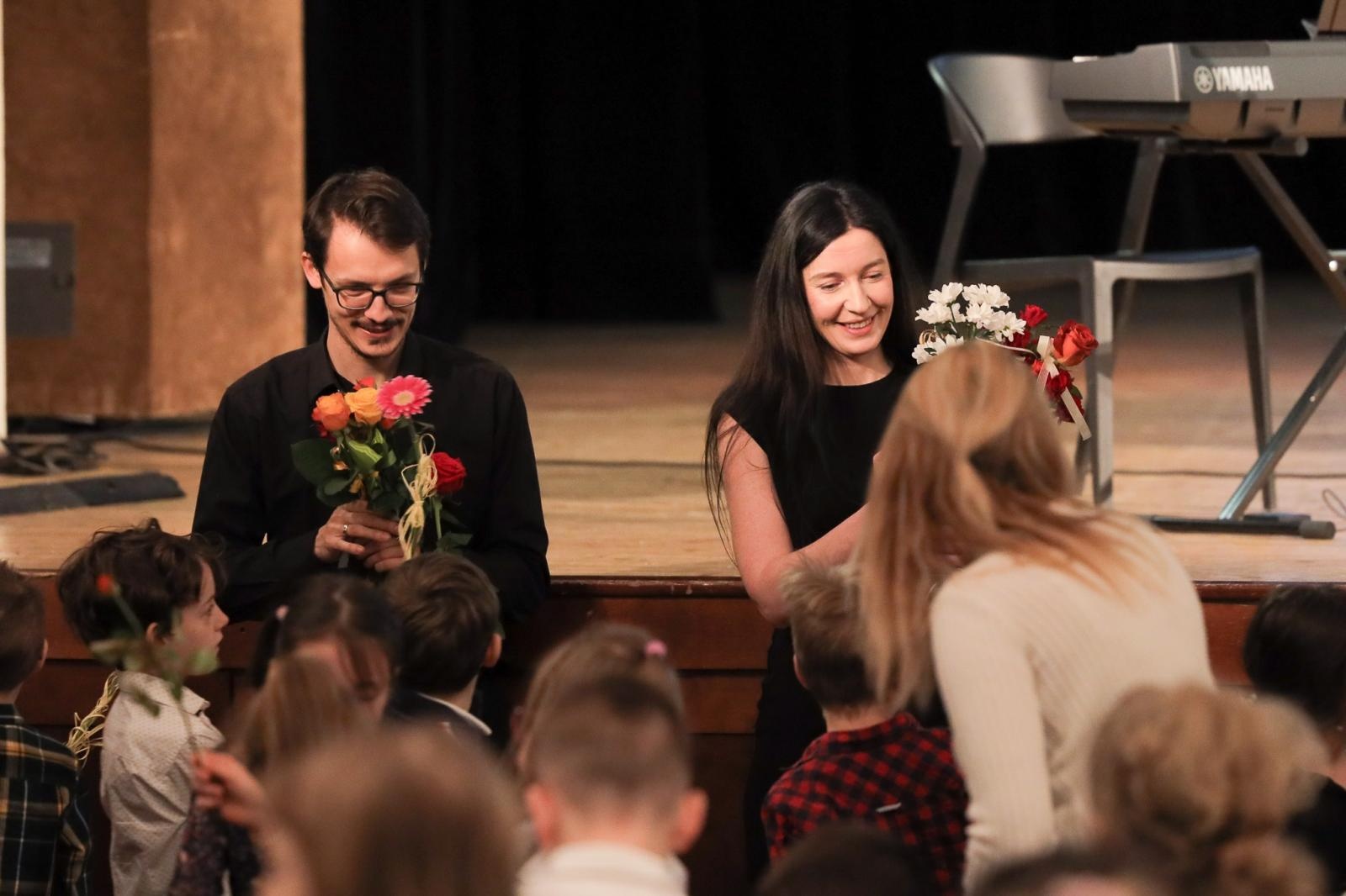 Zdjęcie w galerii na portalu naszraciborz.pl: Opera, musical i muzyka filmowa. Śpiew bohaterem marcowych koncertów umuzykalniających wiadomości z regionu