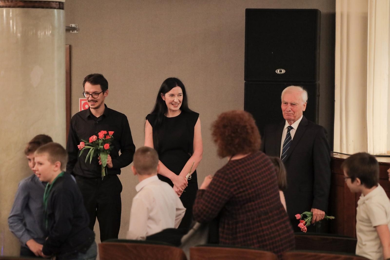 Zdjęcie w galerii na portalu naszraciborz.pl: Opera, musical i muzyka filmowa. Śpiew bohaterem marcowych koncertów umuzykalniających wiadomości z regionu