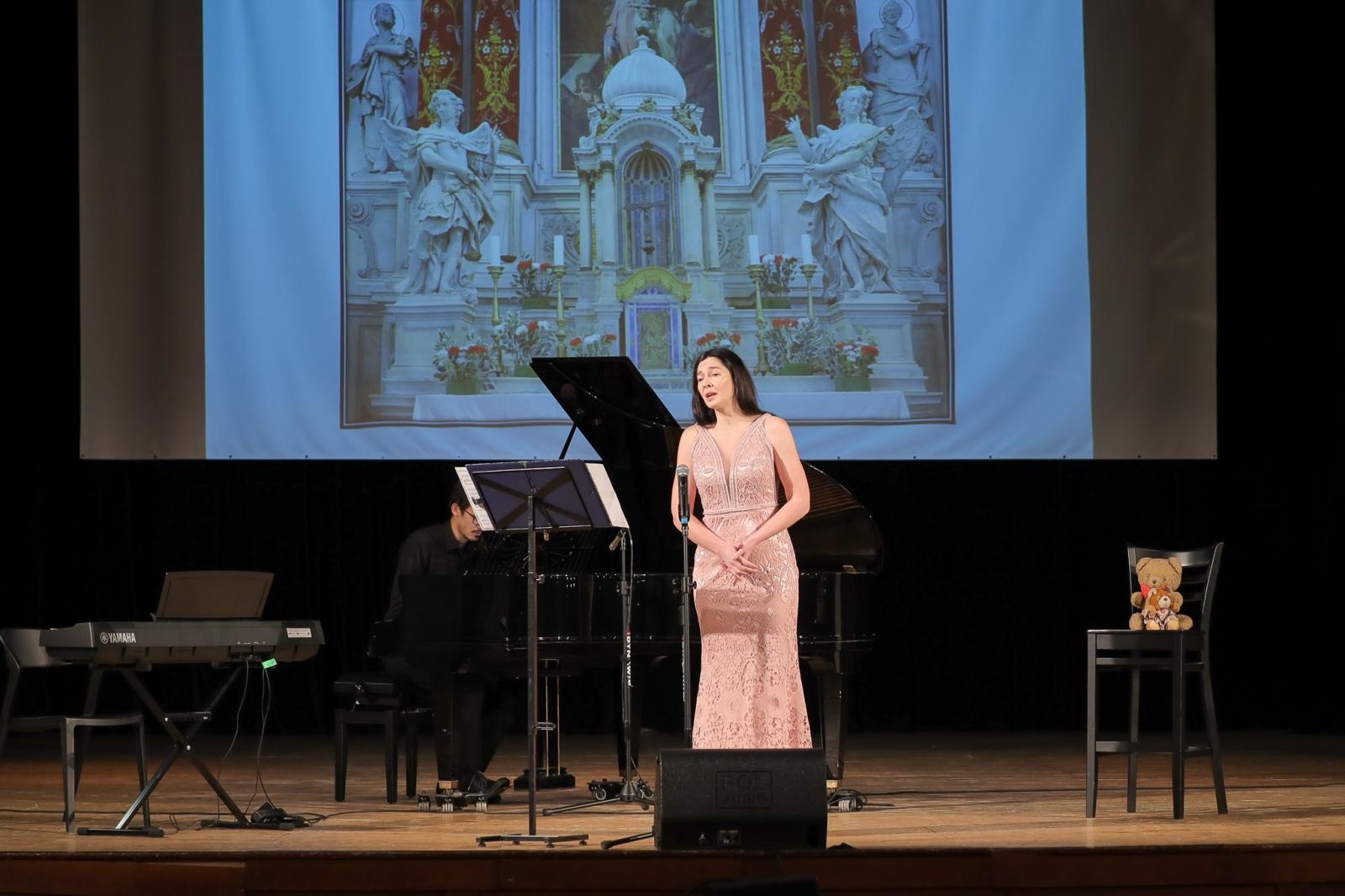 Zdjęcie w galerii na portalu naszraciborz.pl: Opera, musical i muzyka filmowa. Śpiew bohaterem marcowych koncertów umuzykalniających wiadomości z regionu