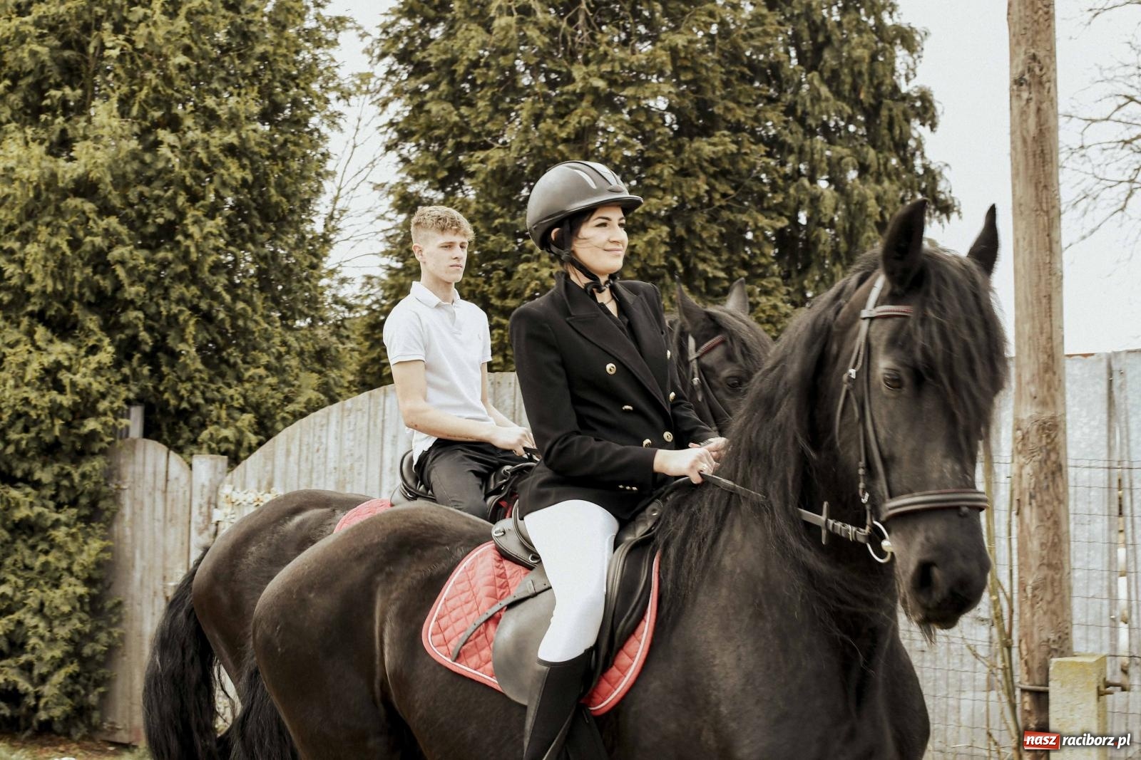 Zdjęcie w galerii na portalu naszraciborz.pl: W Zawadzie Książęcej procesja ma już 40-letnią tradycję [FOTO i WIDEO] wiadomości z regionu